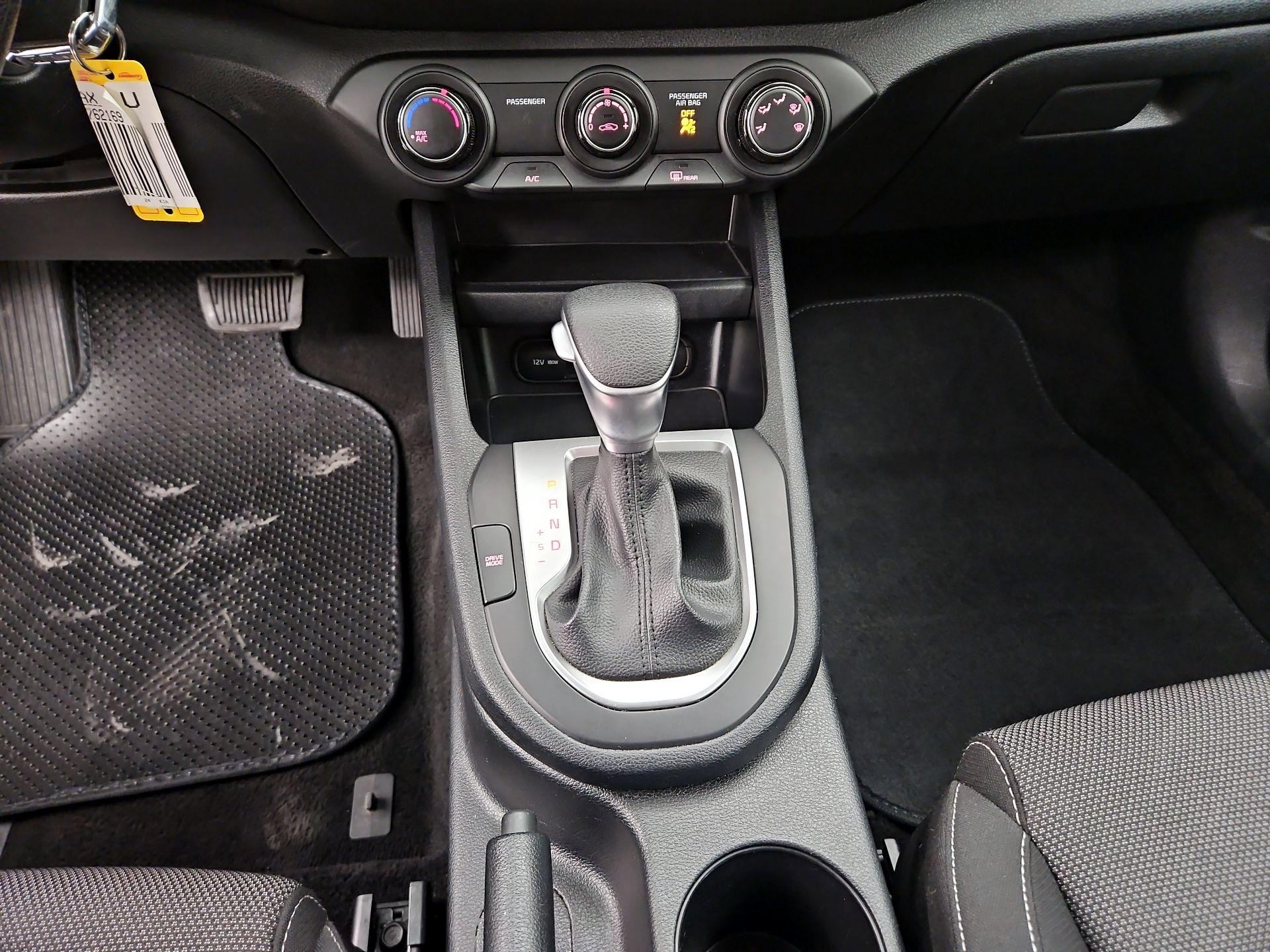 Thumbnail: 2024 Kia Forte - 17