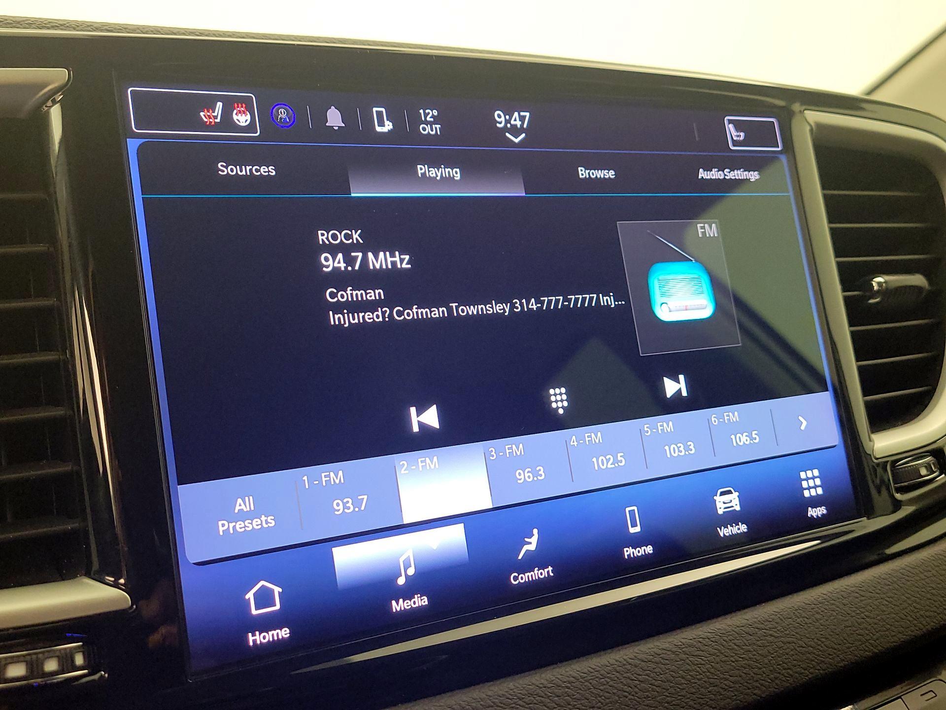 Thumbnail: 2024 Chrysler Pacifica - 15