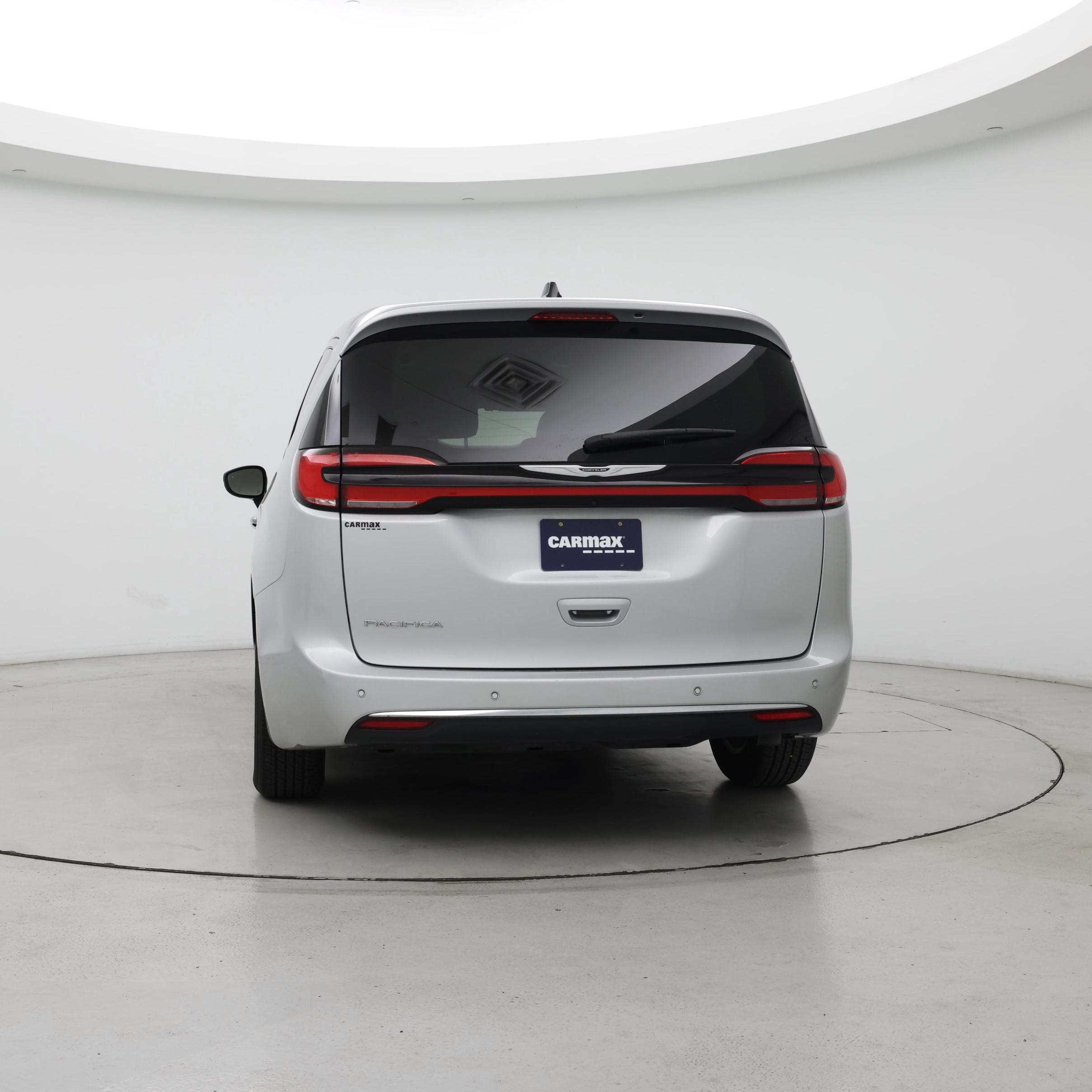 Thumbnail: 2024 Chrysler Pacifica - 6