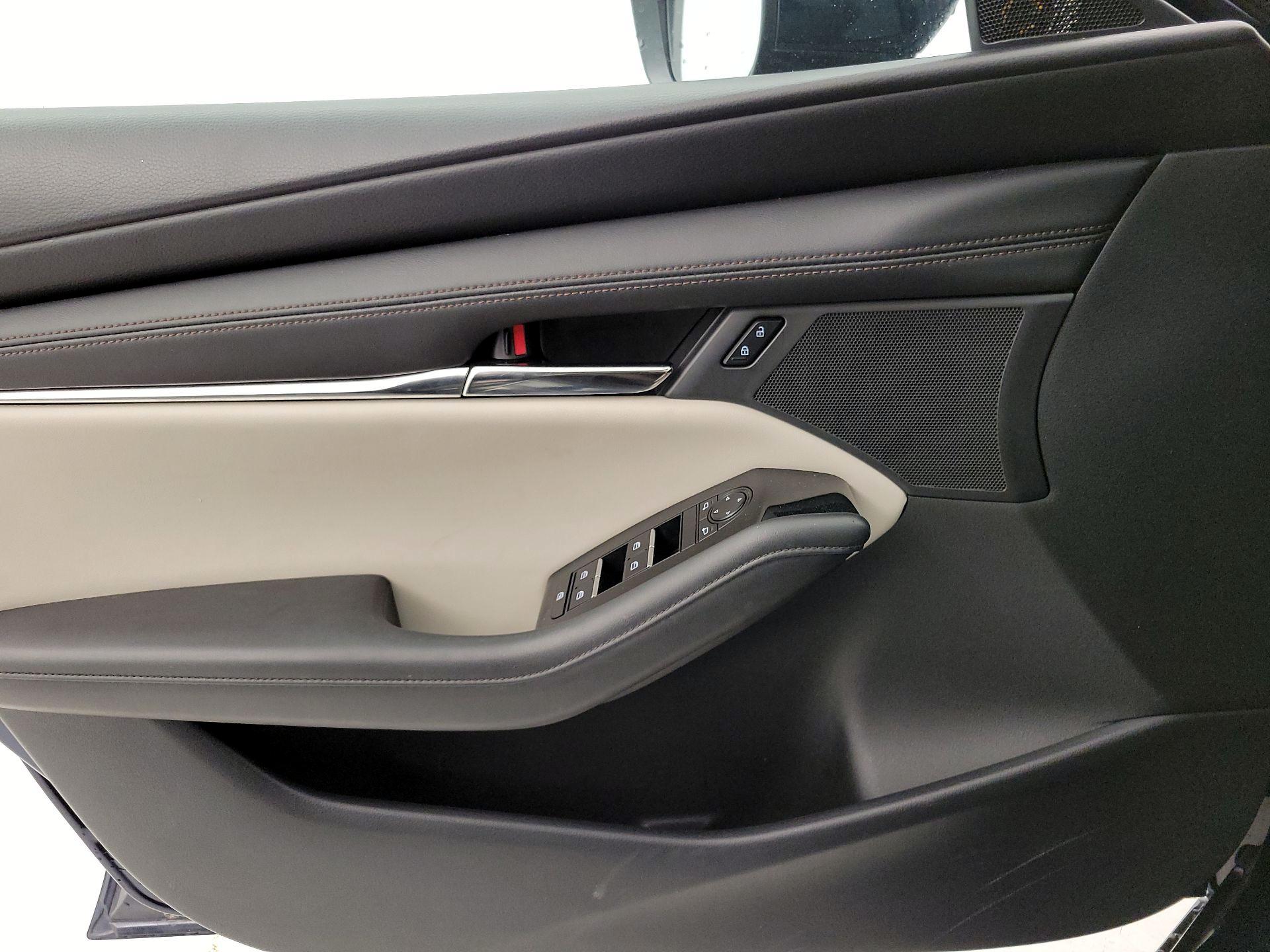 Thumbnail: 2025 Mazda Mazda3 - 12