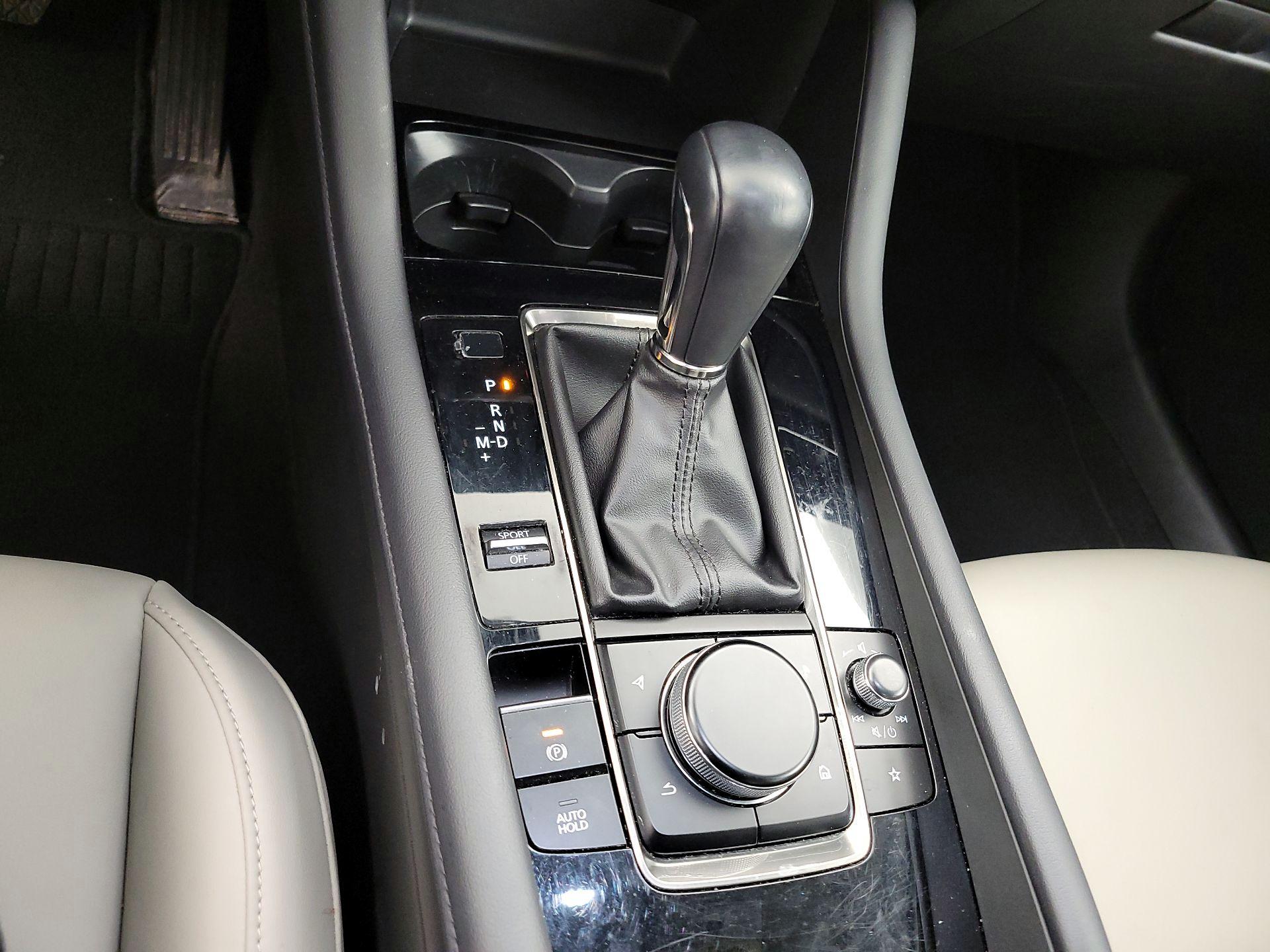 Thumbnail: 2025 Mazda Mazda3 - 17