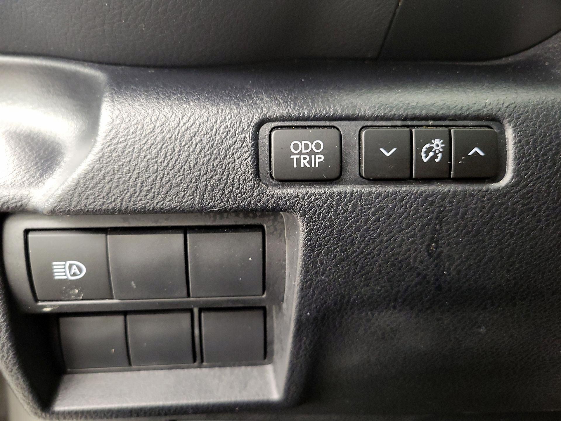 Thumbnail: 2023 Lexus IS - 13