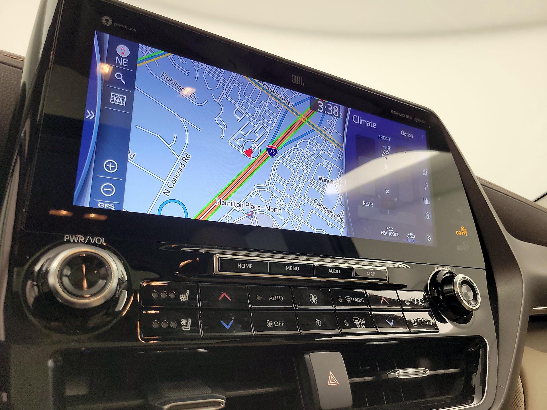 Thumbnail: 2020 Toyota Highlander - 14