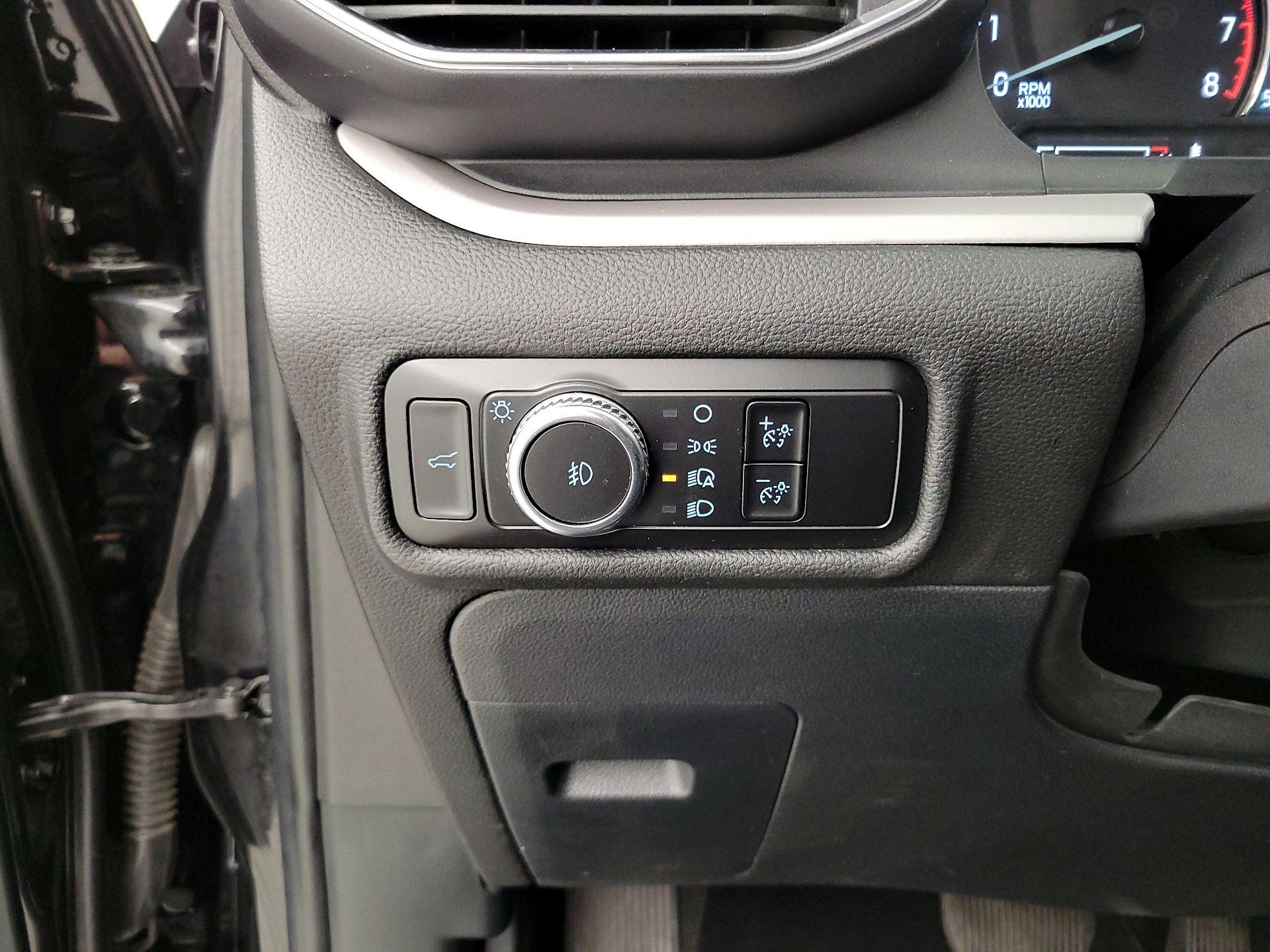 Thumbnail: 2023 Ford Explorer - 13