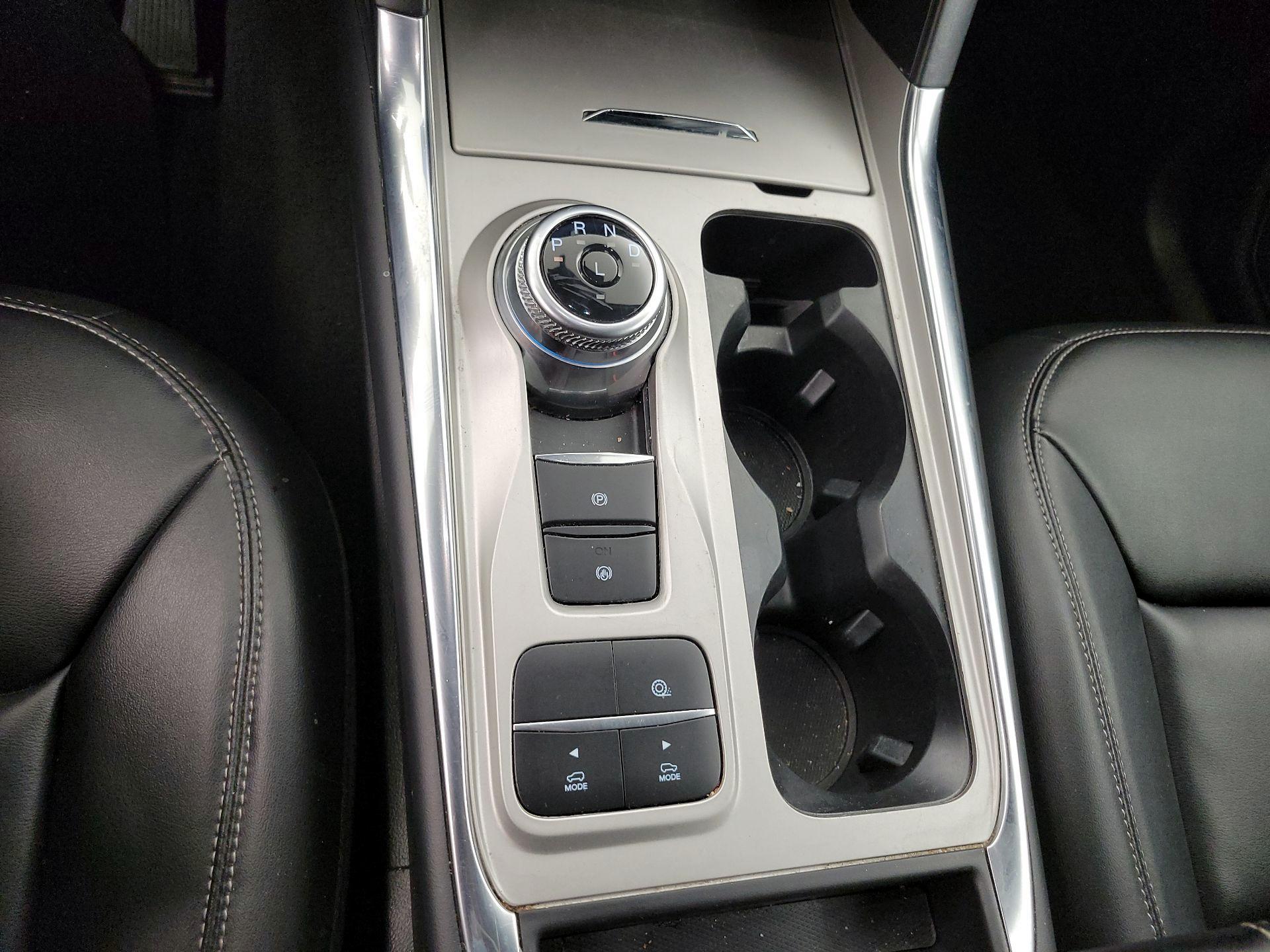 Thumbnail: 2023 Ford Explorer - 17