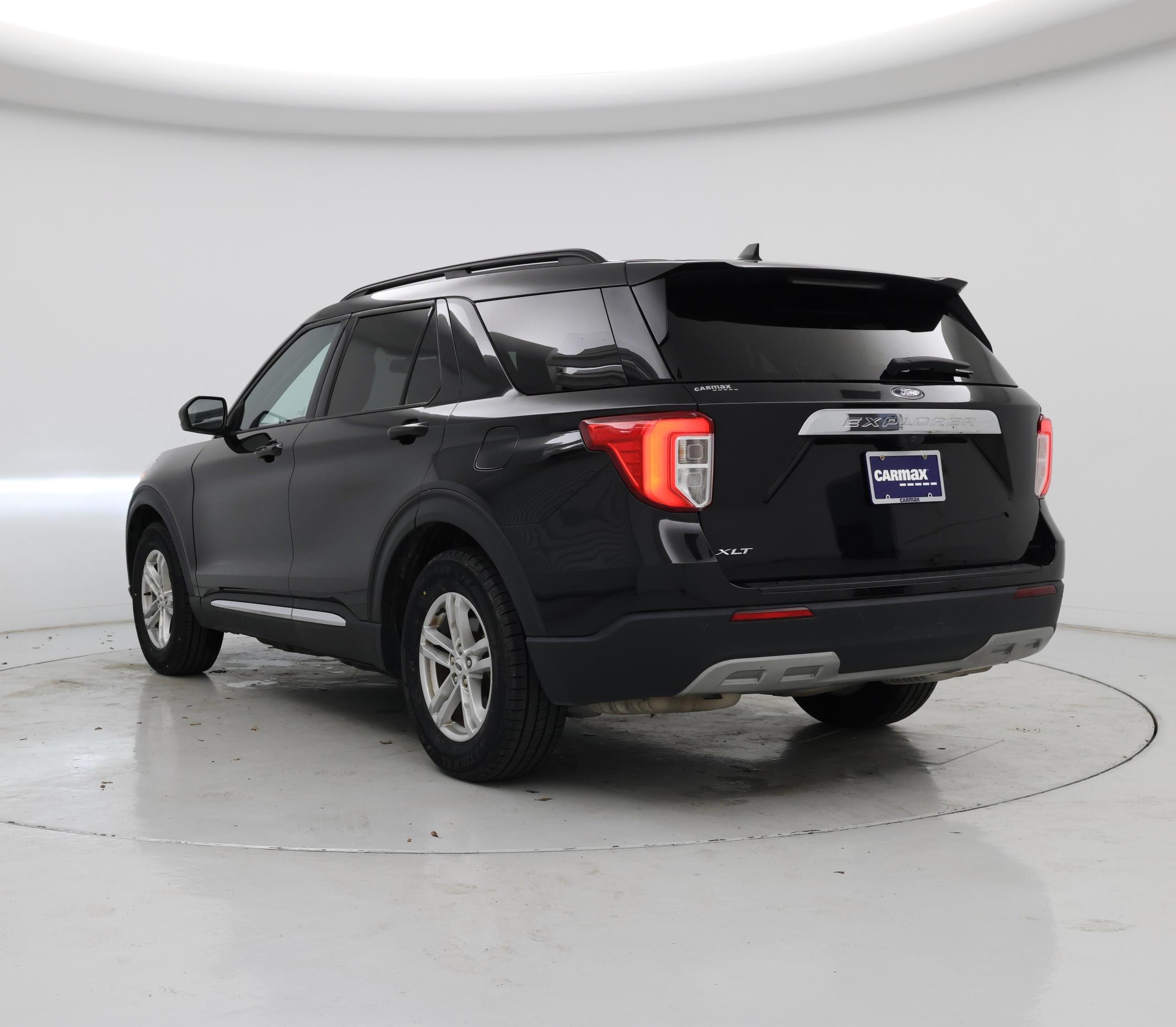 Thumbnail: 2023 Ford Explorer - 2