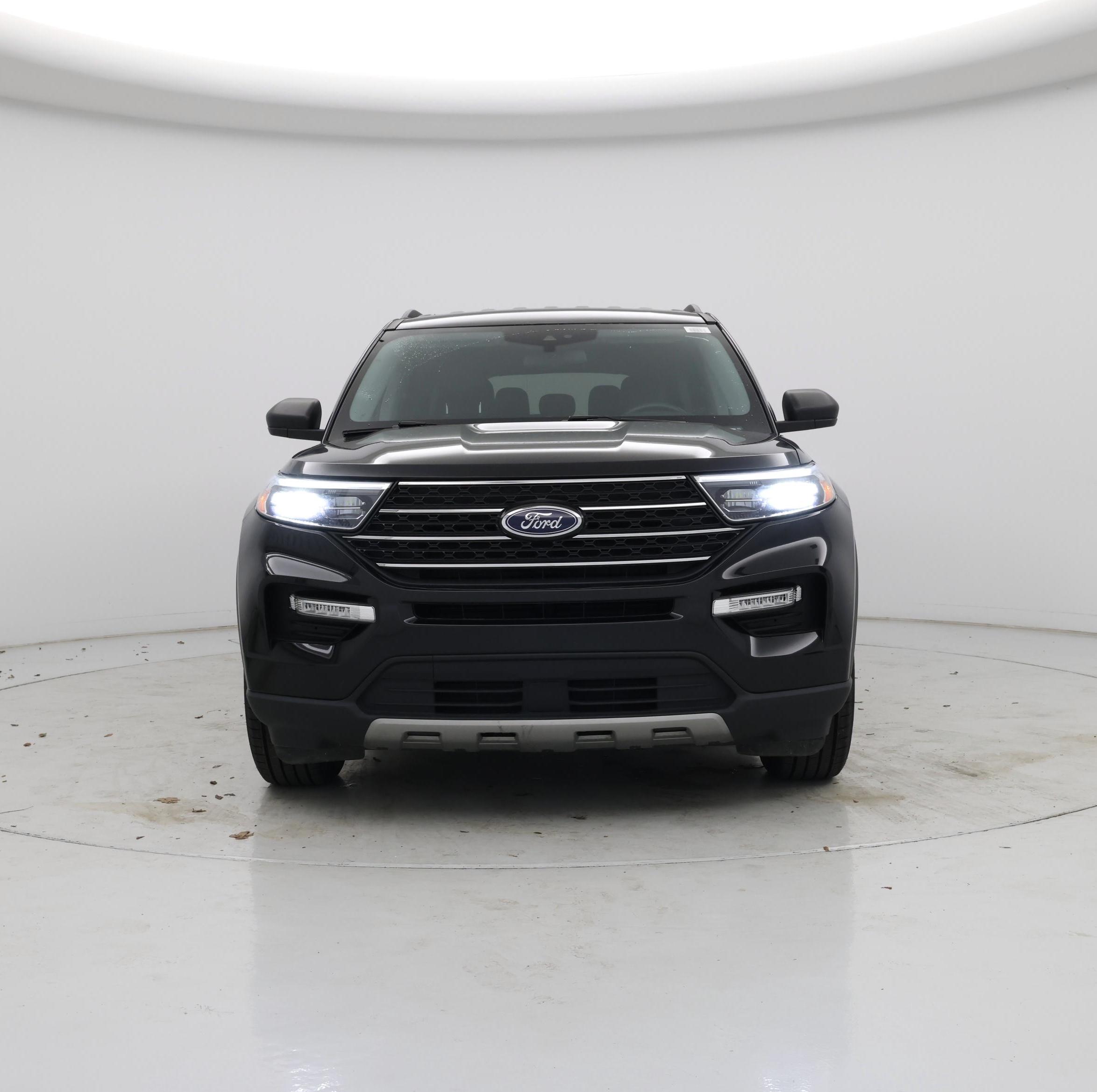 Thumbnail: 2023 Ford Explorer - 5