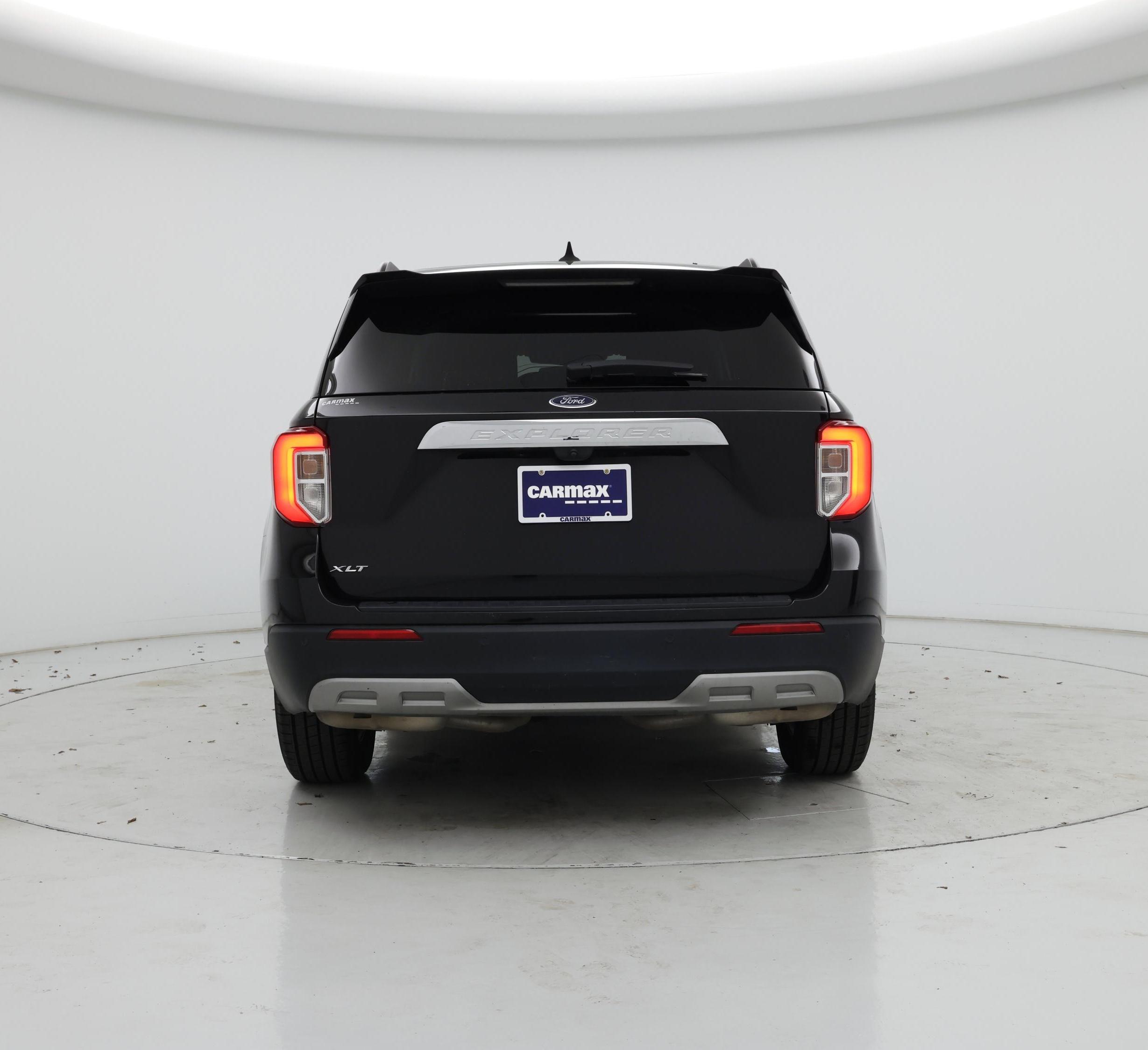 Thumbnail: 2023 Ford Explorer - 6