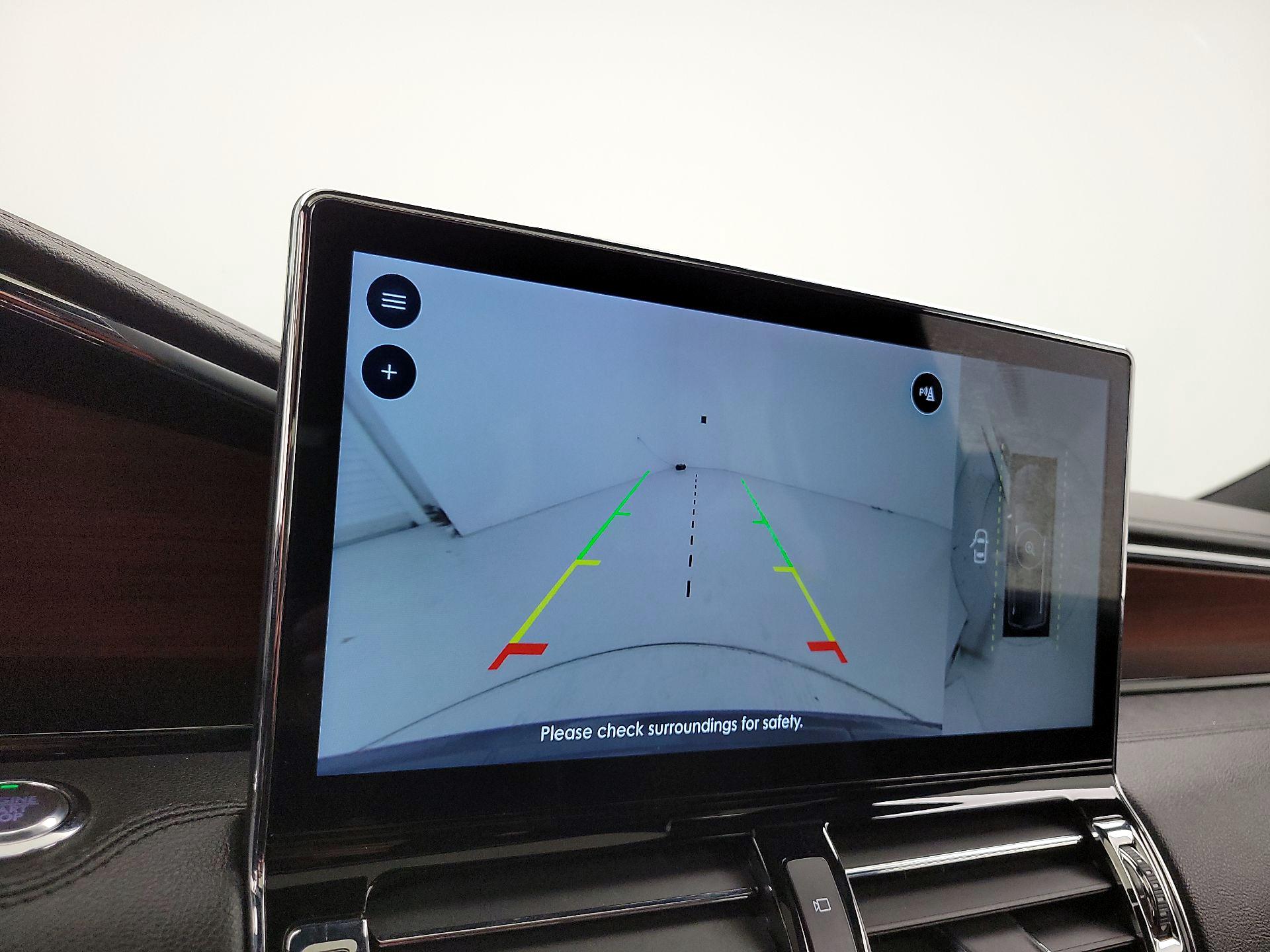 Thumbnail: 2023 Lincoln Navigator - 15