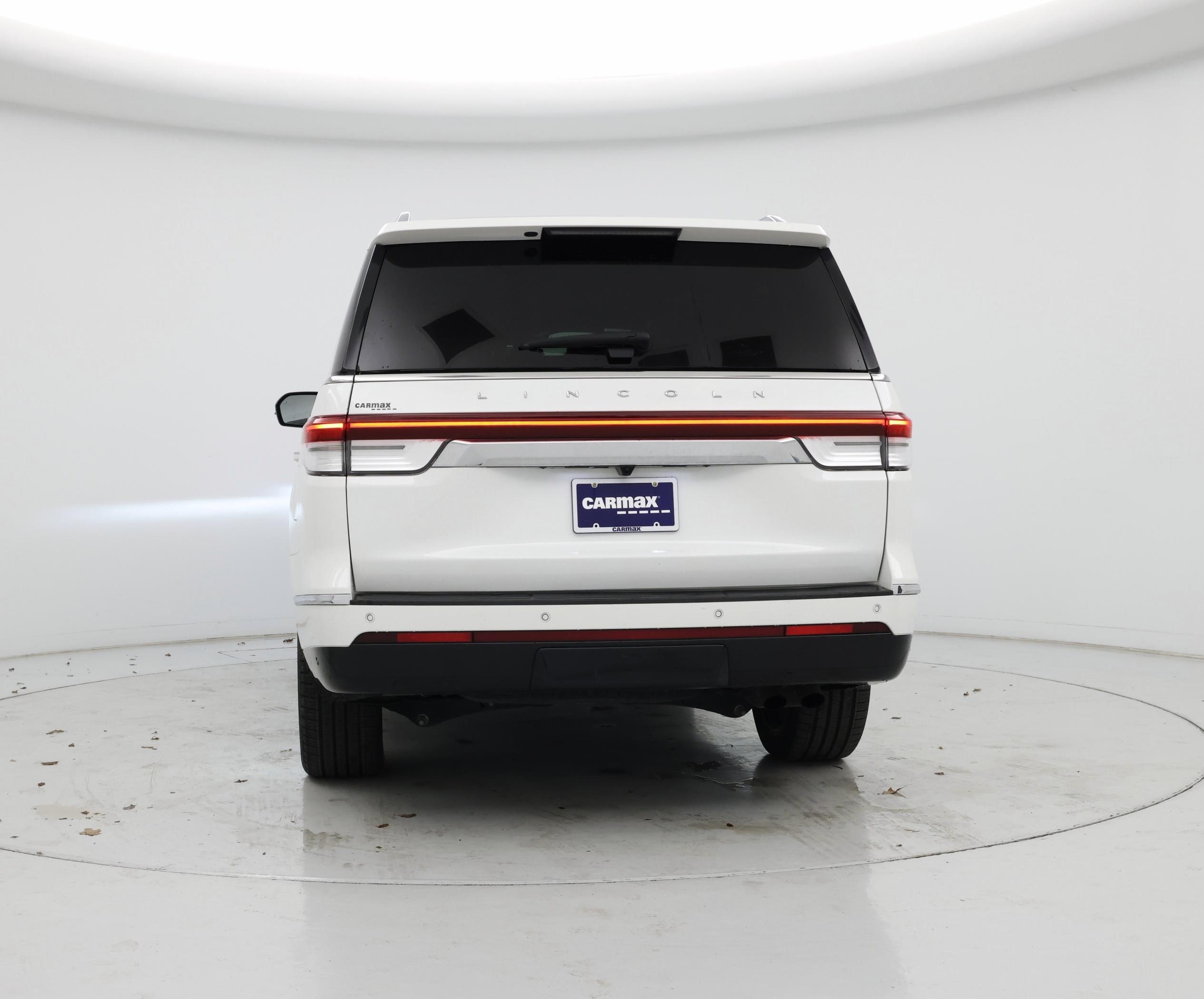 Thumbnail: 2023 Lincoln Navigator - 6