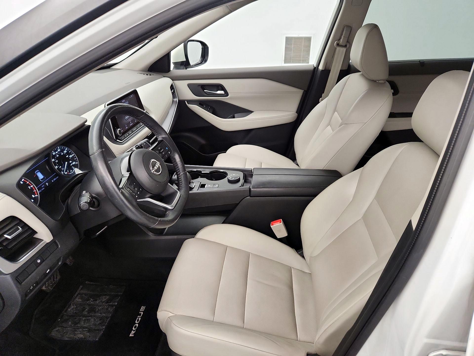 Thumbnail: 2022 Nissan Rogue - 11