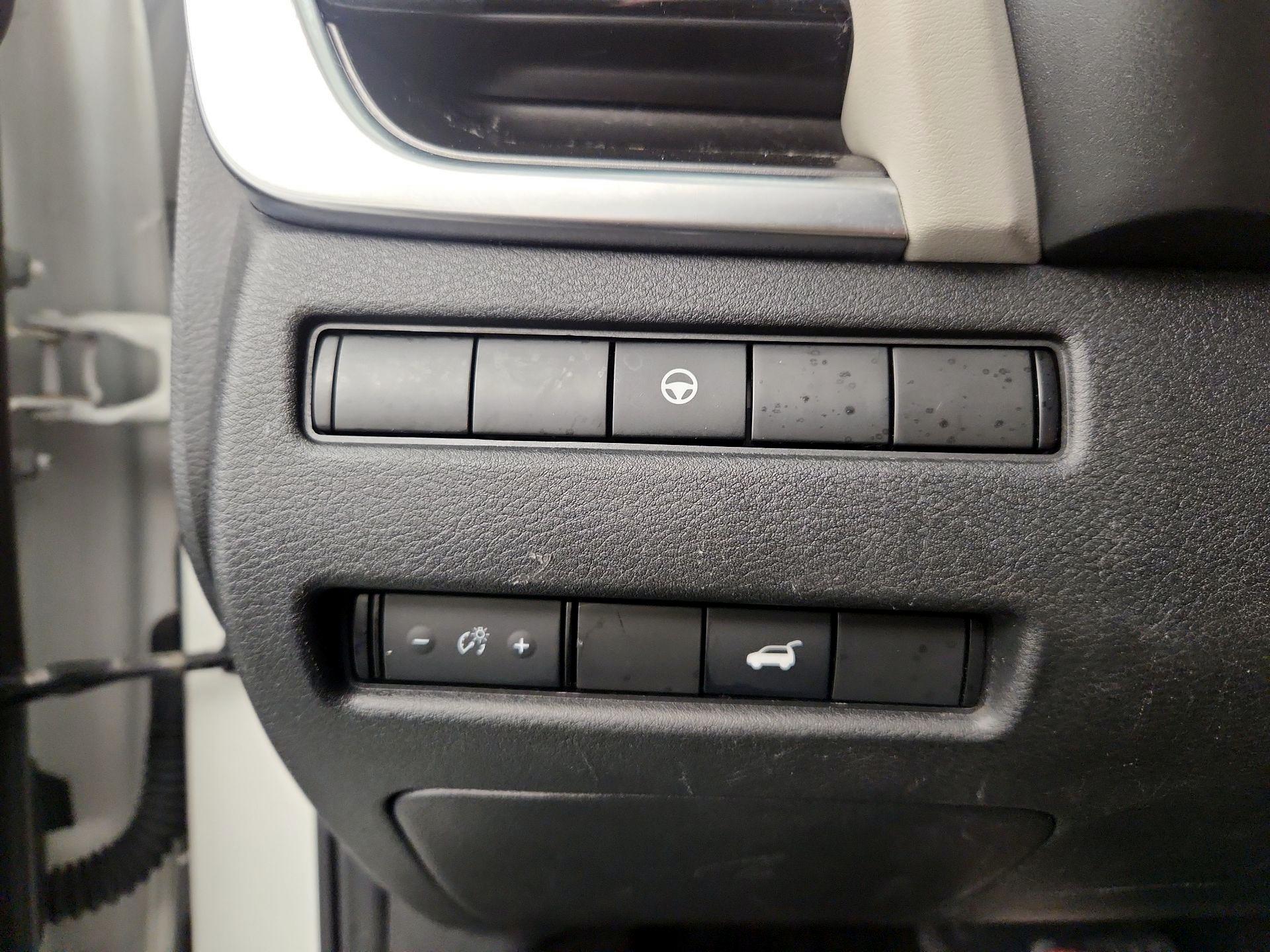 Thumbnail: 2022 Nissan Rogue - 13