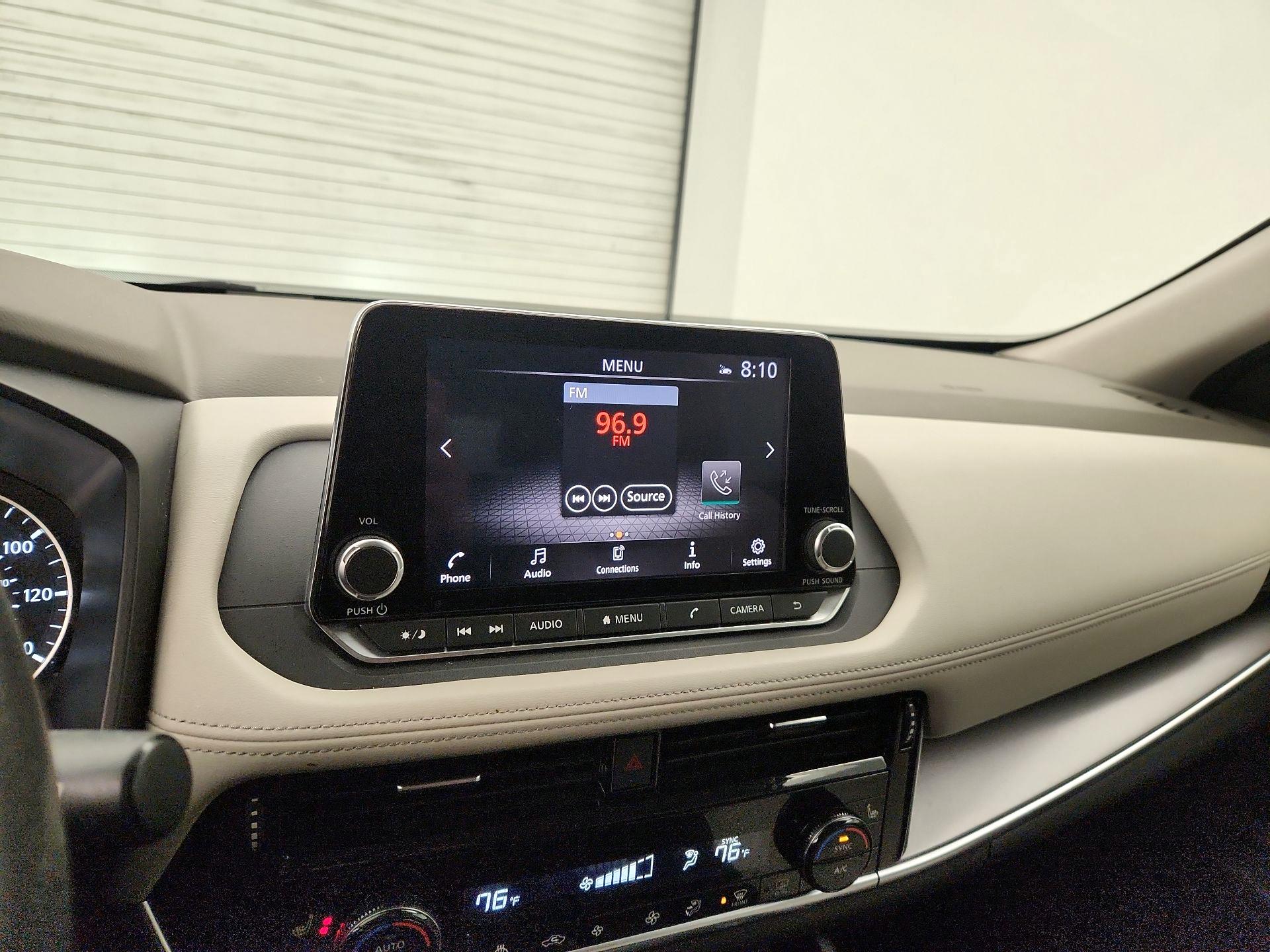 Thumbnail: 2022 Nissan Rogue - 15