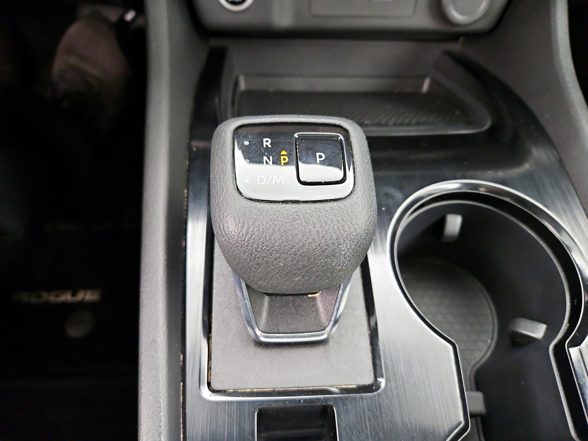 Thumbnail: 2023 Nissan Rogue - 17