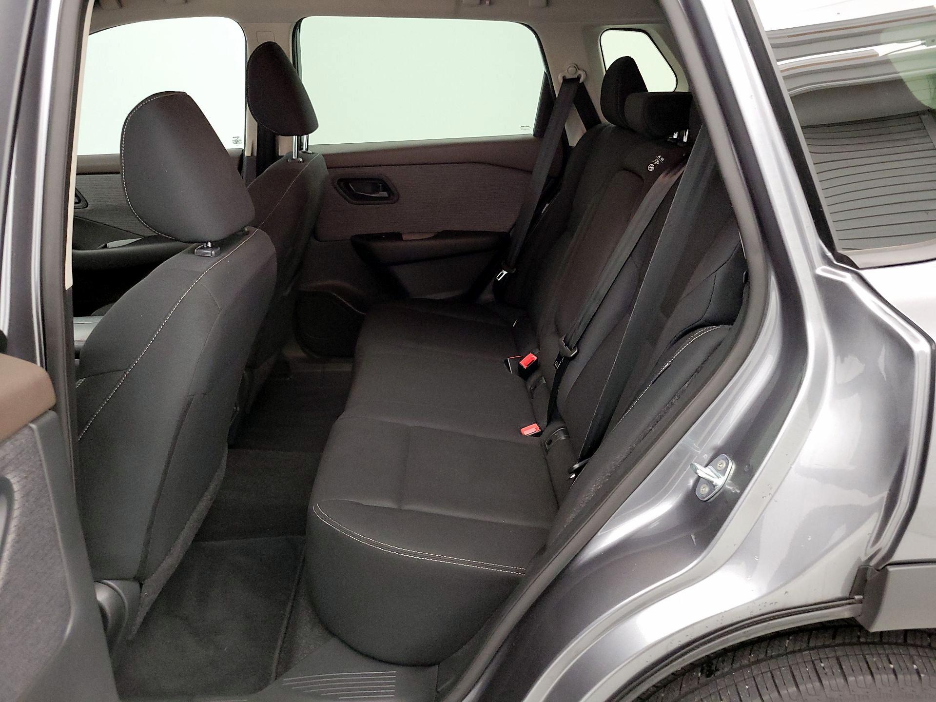 Thumbnail: 2023 Nissan Rogue - 19