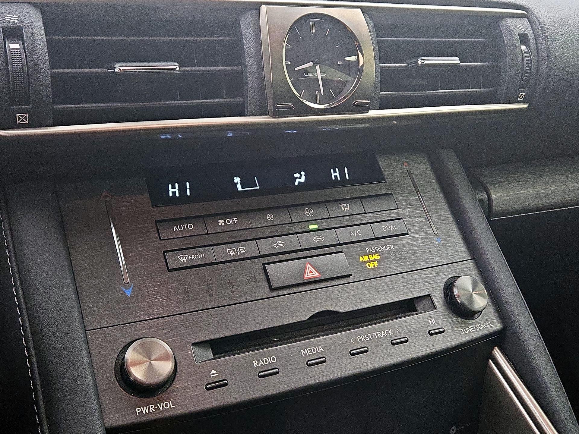 Thumbnail: 2020 Lexus IS - 16