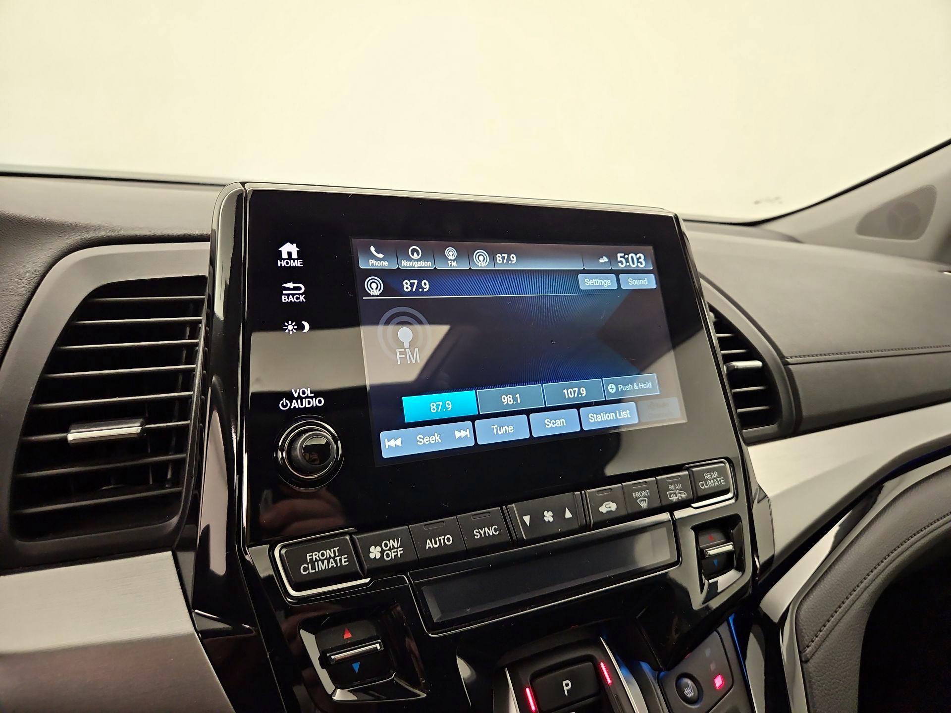 Thumbnail: 2022 Honda Odyssey - 16