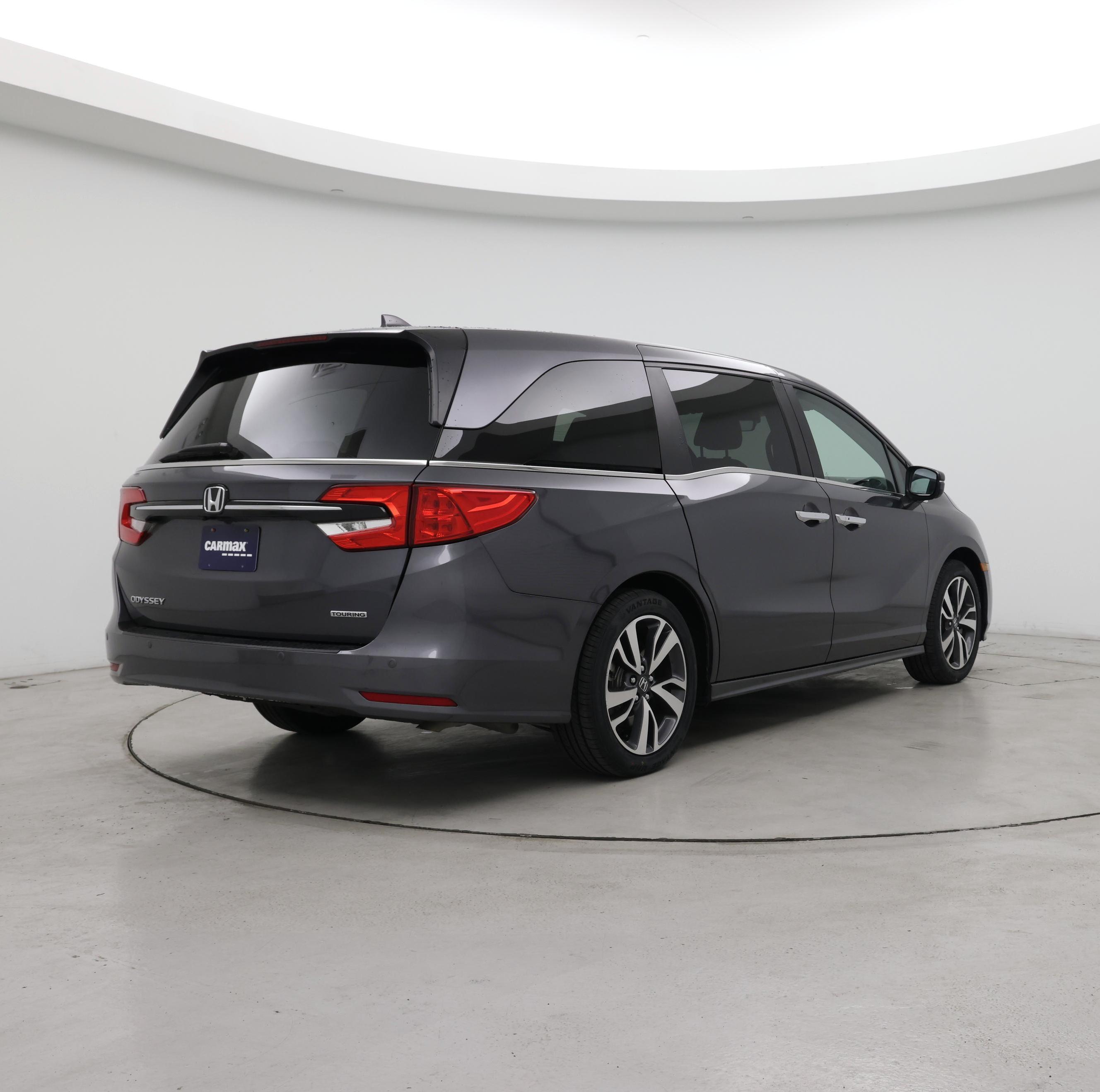 Thumbnail: 2022 Honda Odyssey - 8