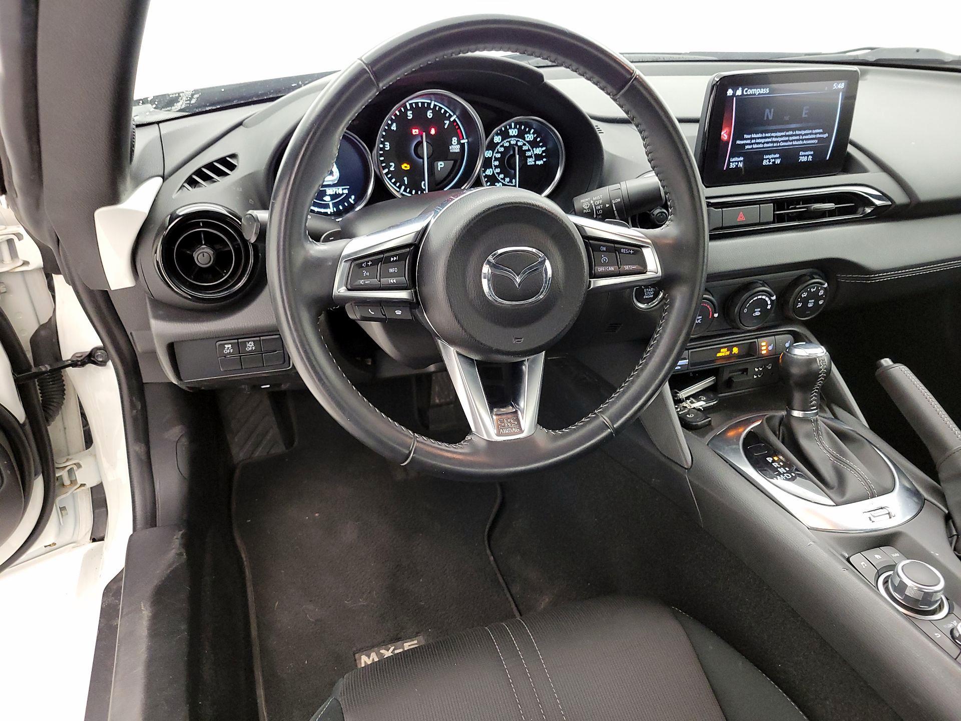 Thumbnail: 2021 Mazda MX-5 Miata - 10