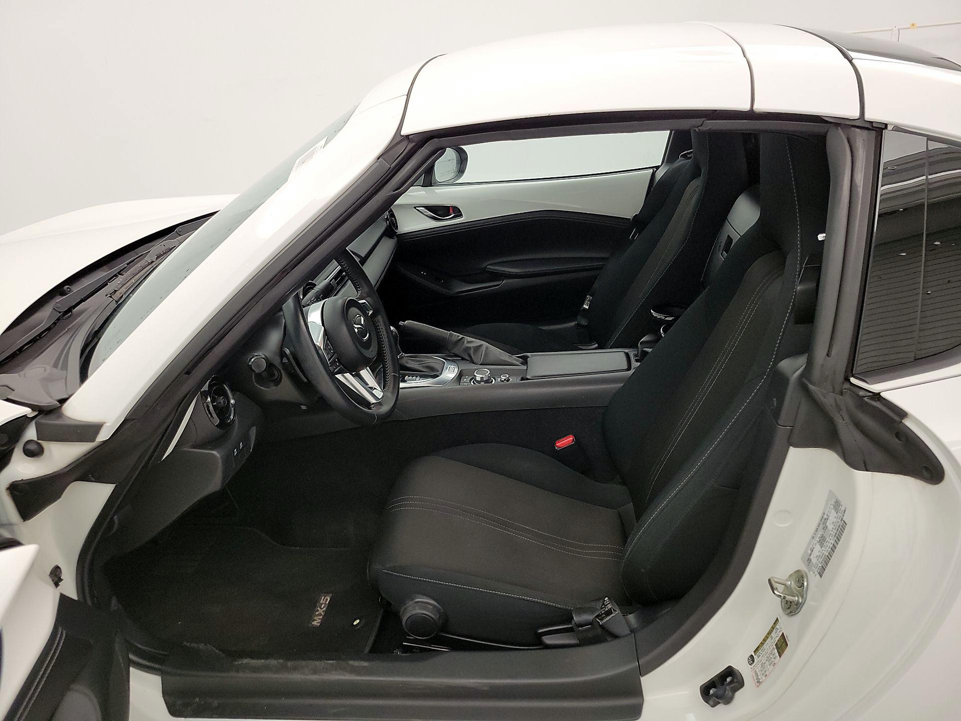 Thumbnail: 2021 Mazda MX-5 Miata - 11