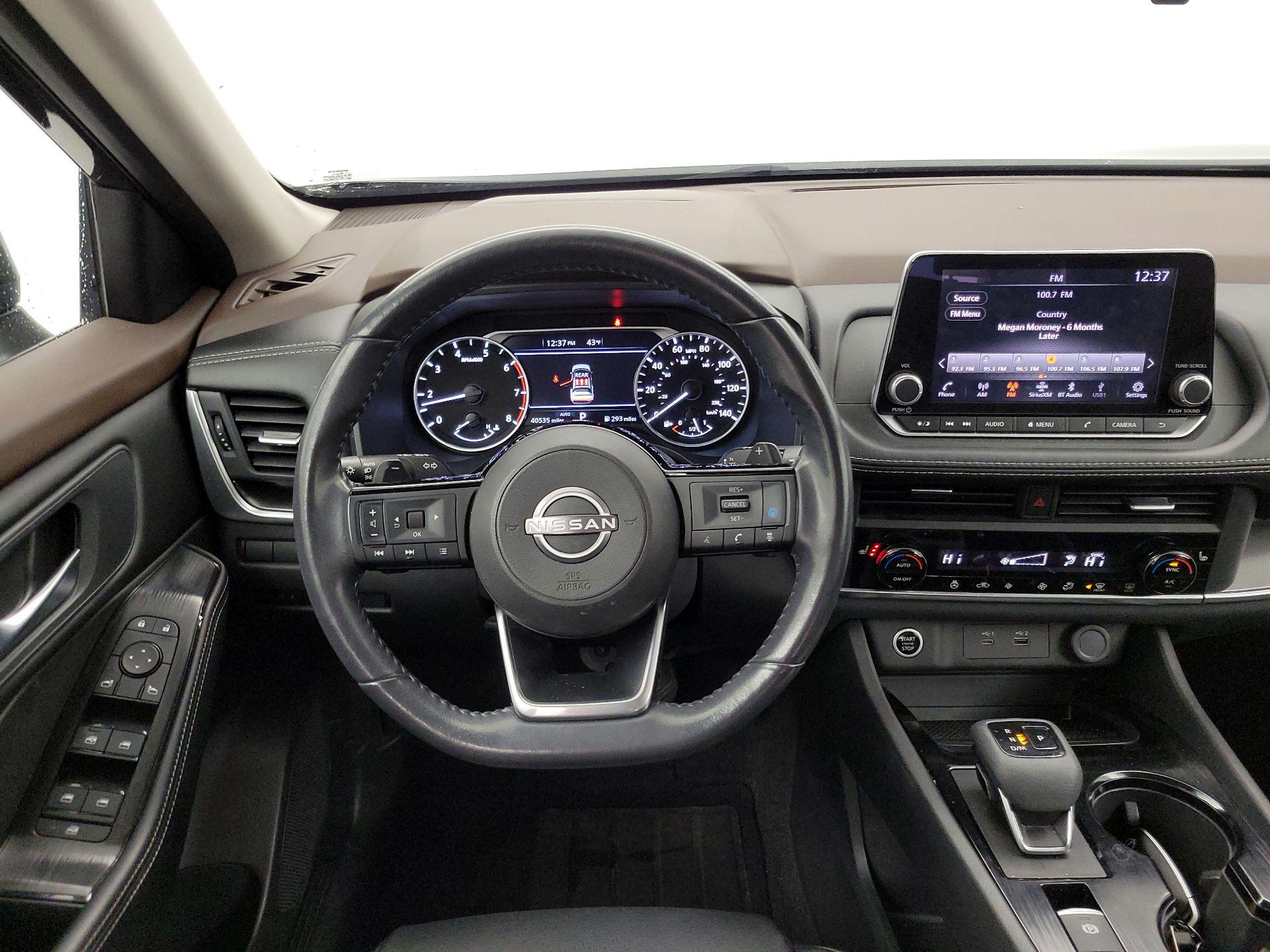 Thumbnail: 2023 Nissan Rogue - 10