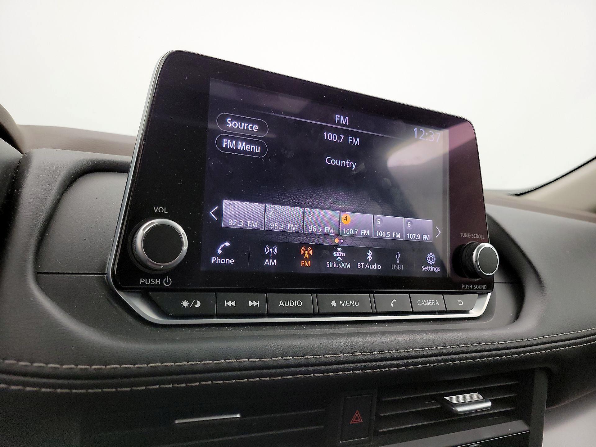 Thumbnail: 2023 Nissan Rogue - 15