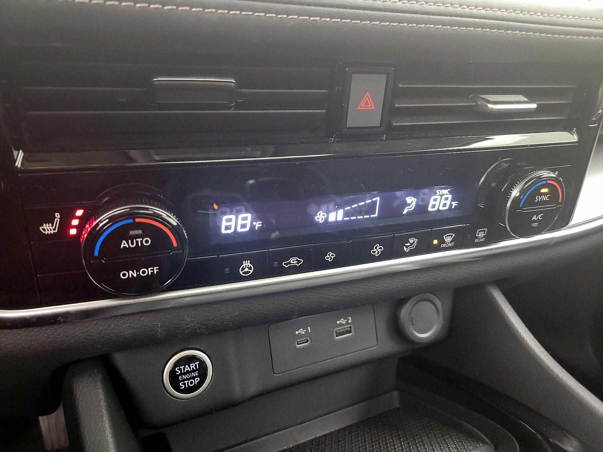 Thumbnail: 2022 Nissan Rogue - 16