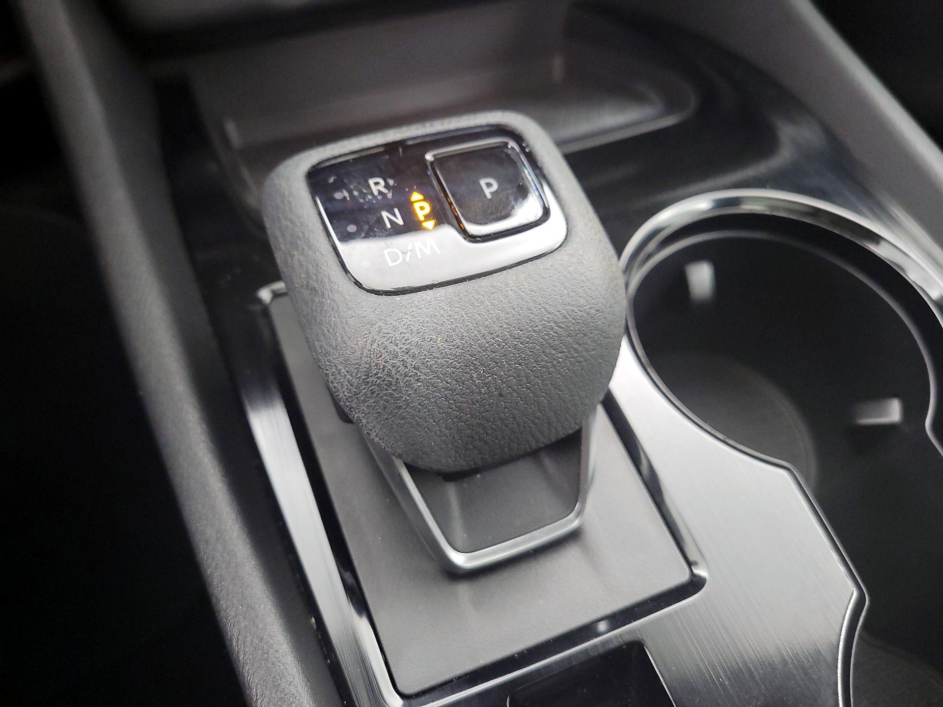 Thumbnail: 2022 Nissan Rogue - 17