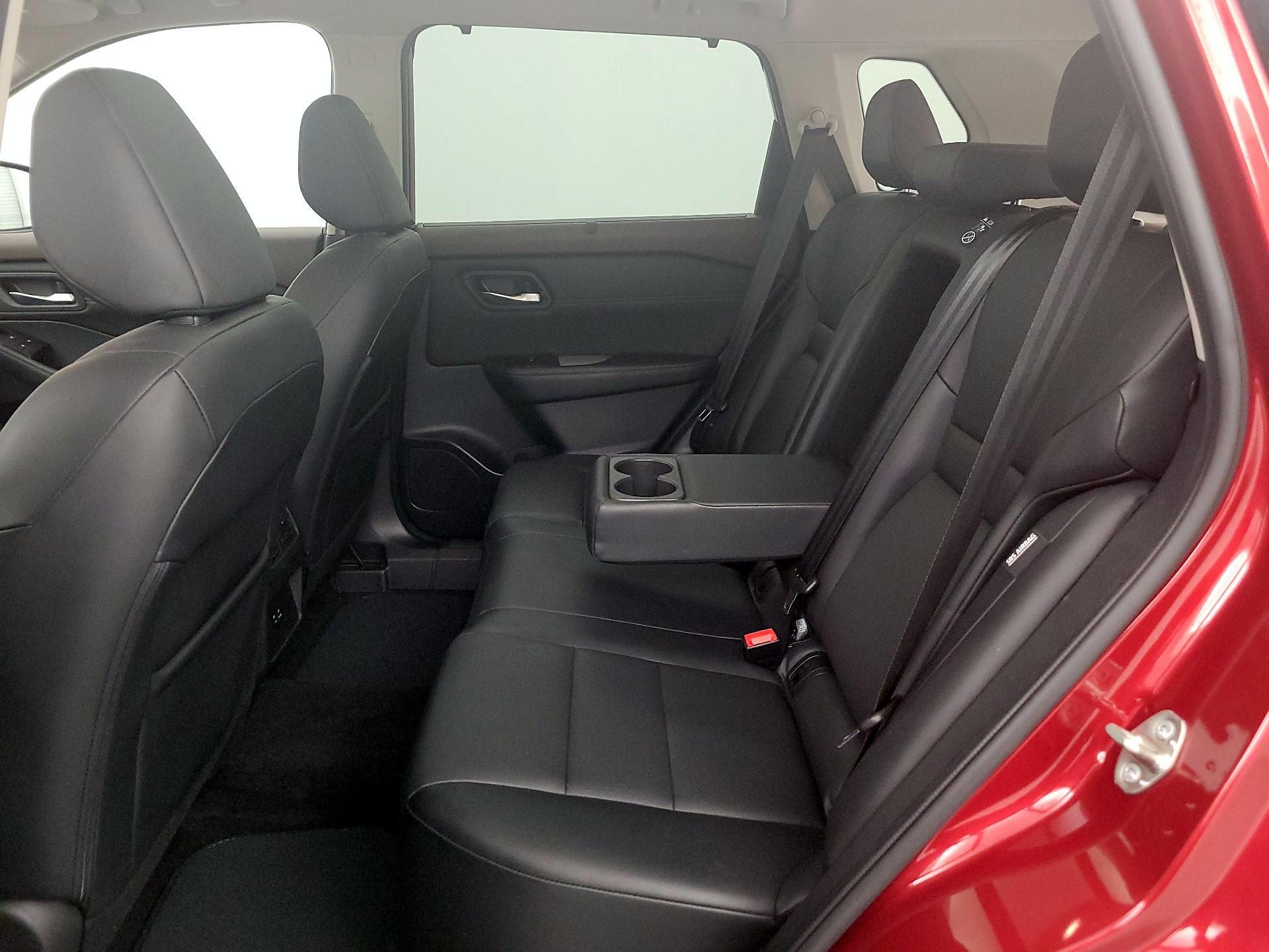 Thumbnail: 2022 Nissan Rogue - 20