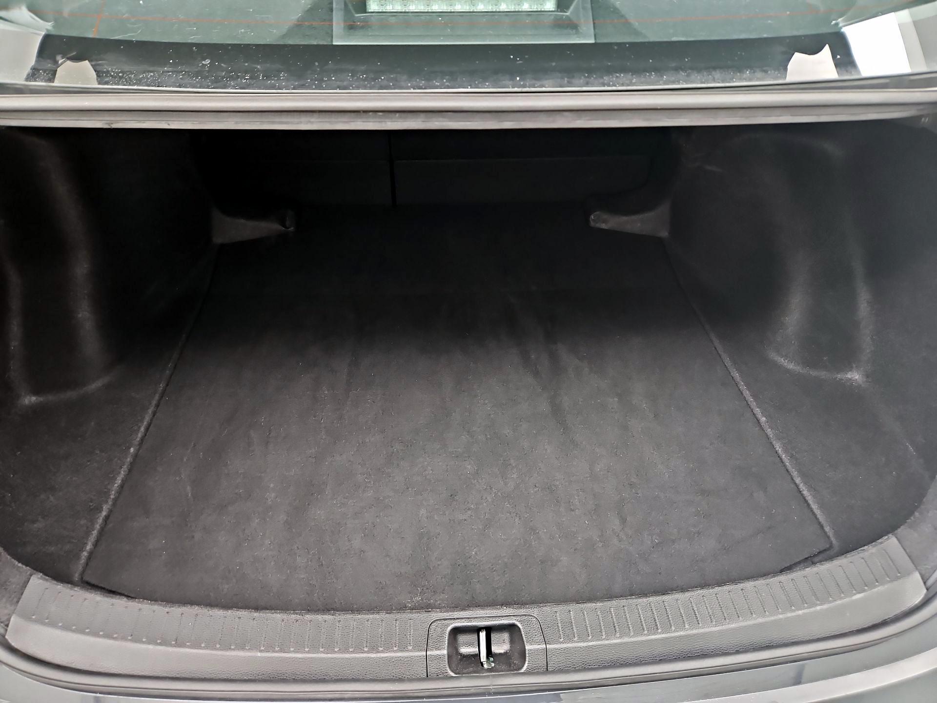 Thumbnail: 2024 Toyota Corolla - 19