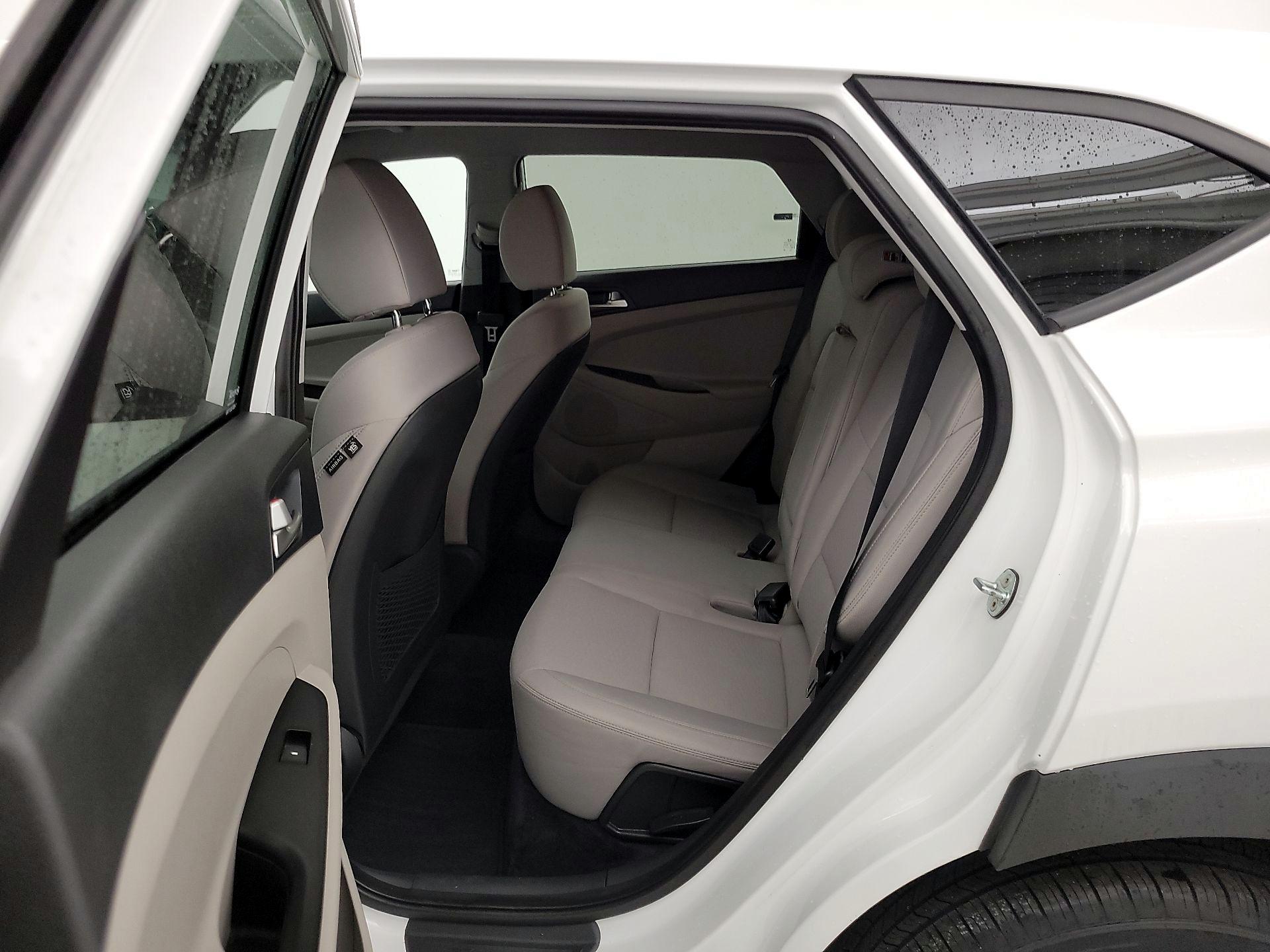 Thumbnail: 2020 Hyundai Tucson - 19