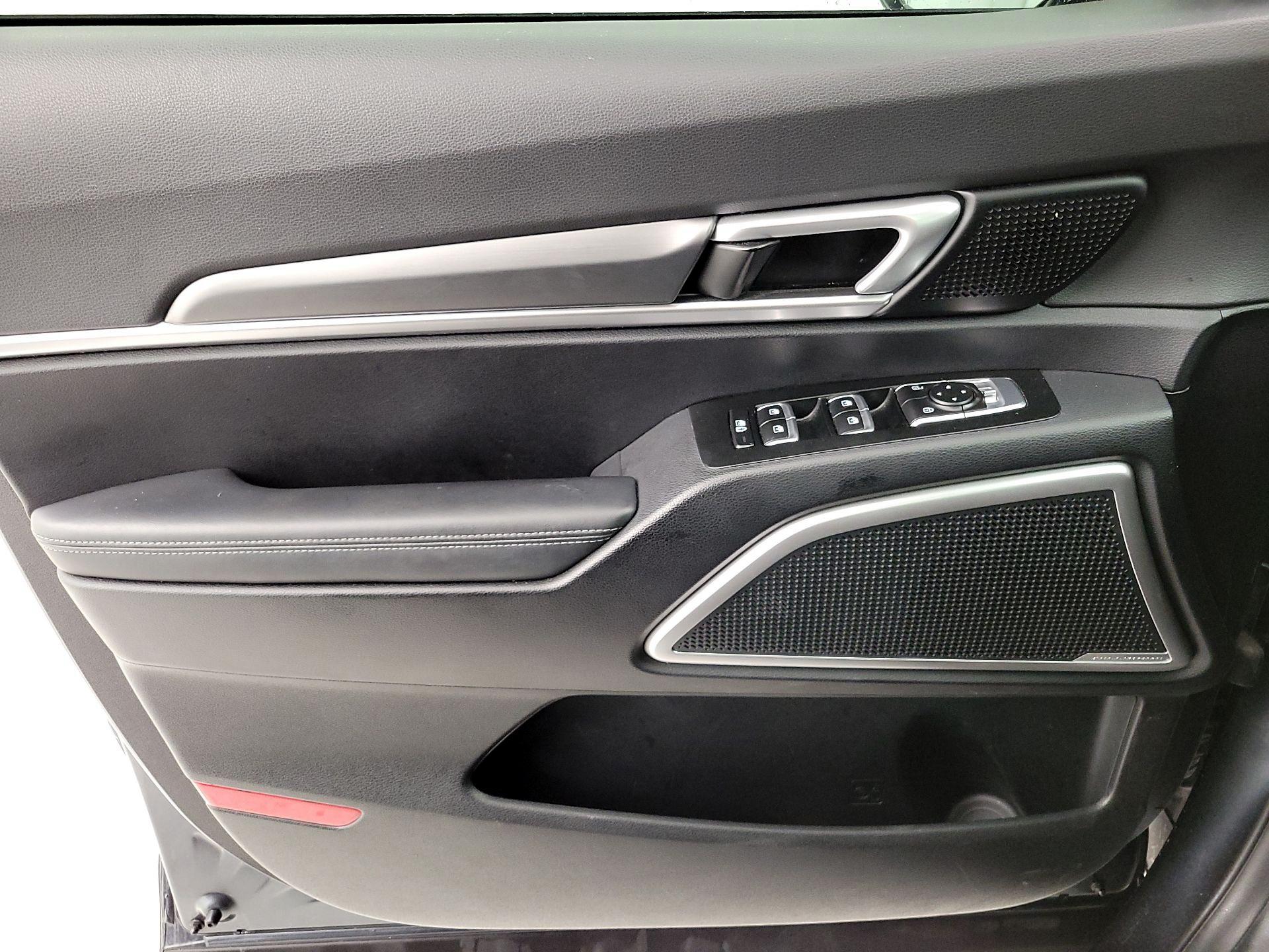 Thumbnail: 2022 Kia Telluride - 12