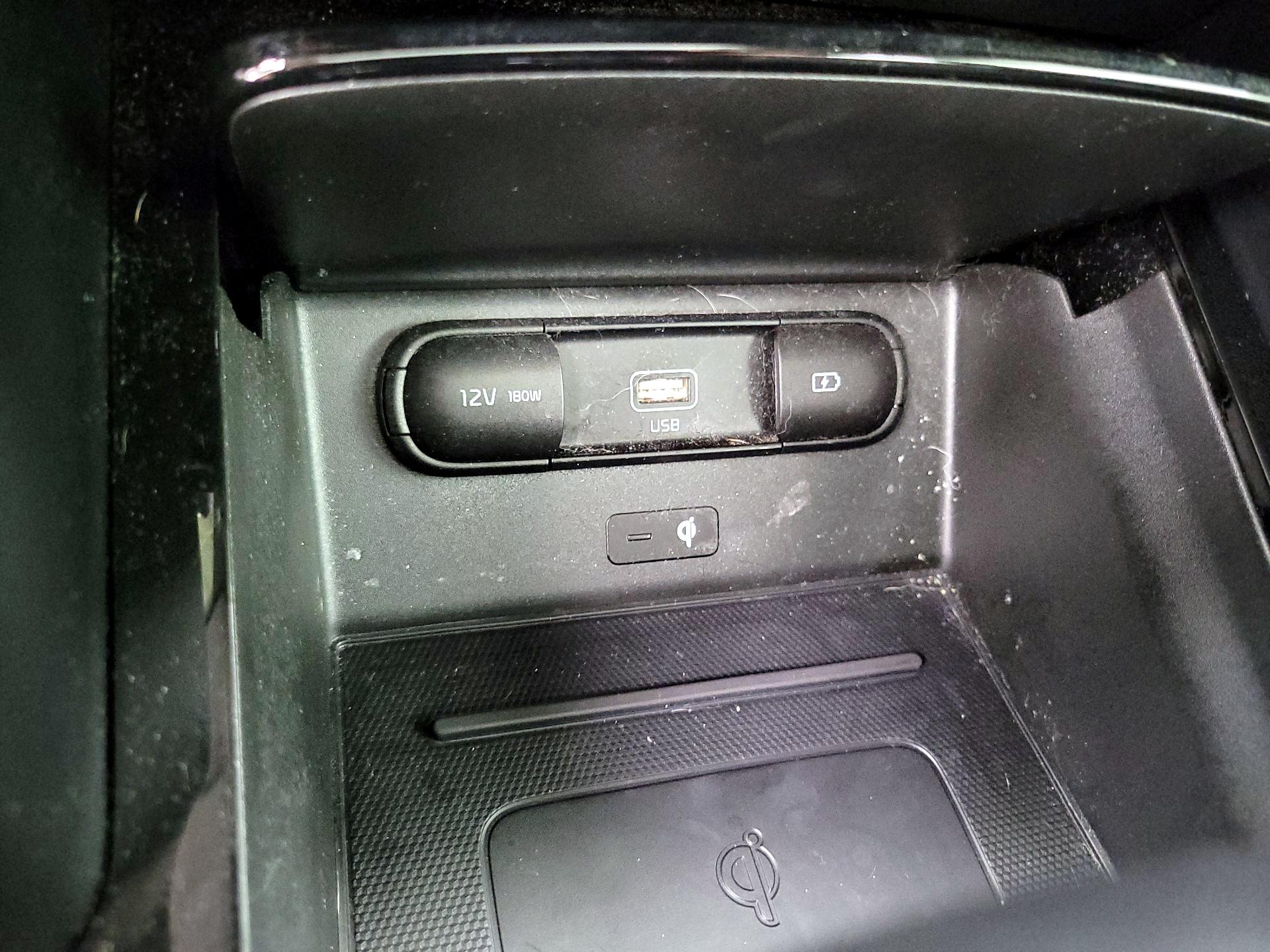 Thumbnail: 2022 Kia Telluride - 19