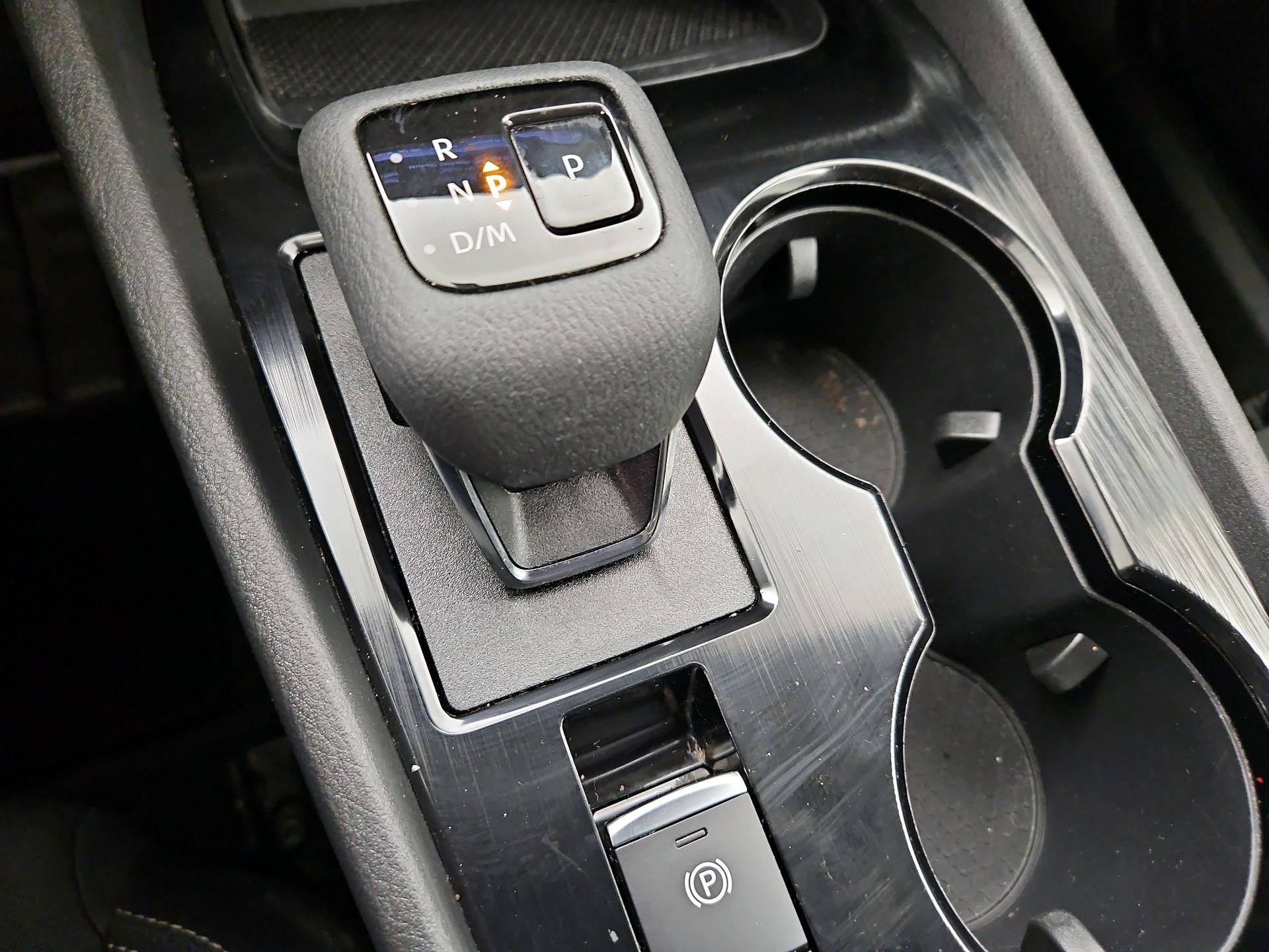 Thumbnail: 2023 Nissan Rogue - 17