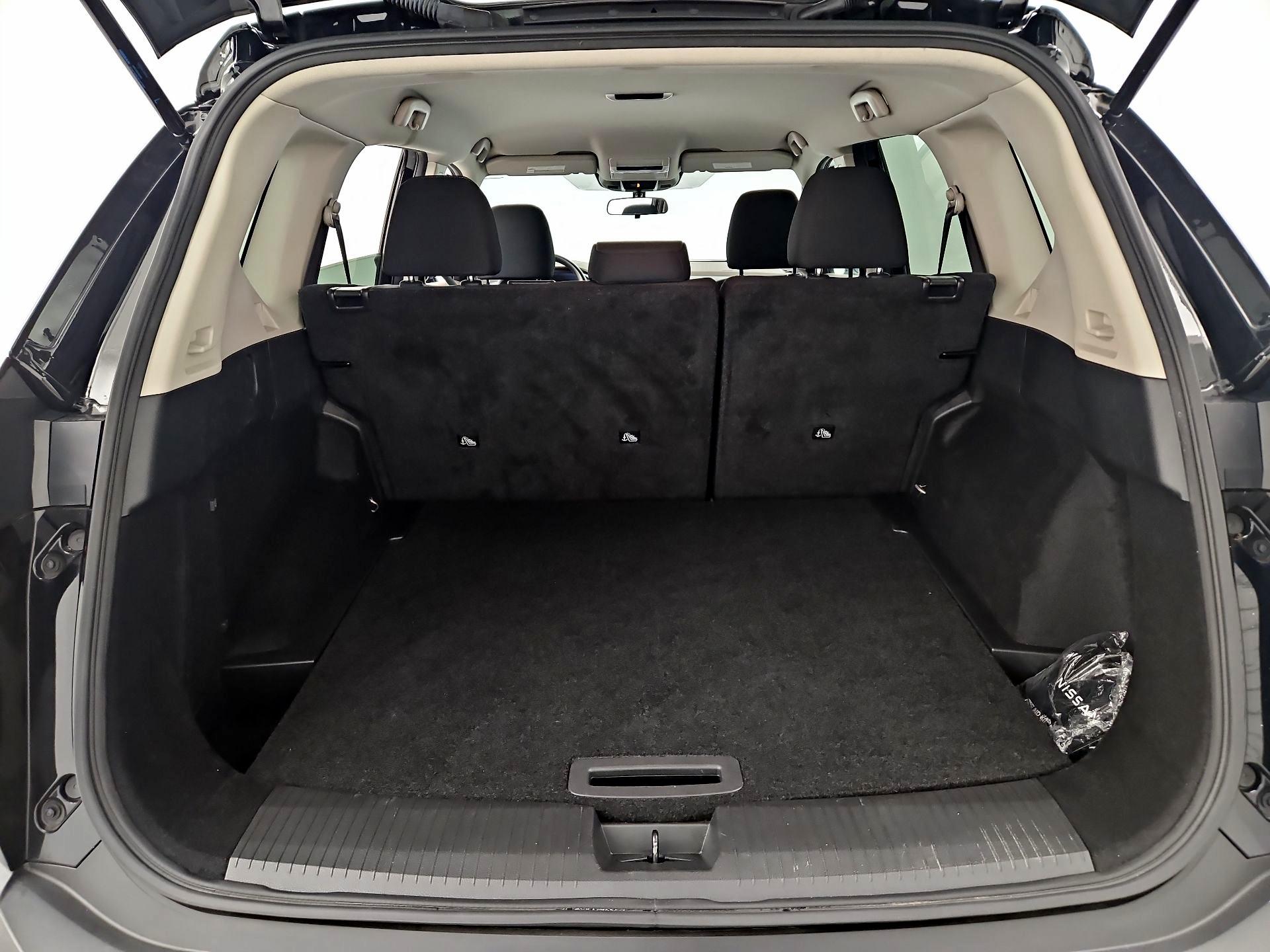 Thumbnail: 2023 Nissan Rogue - 20