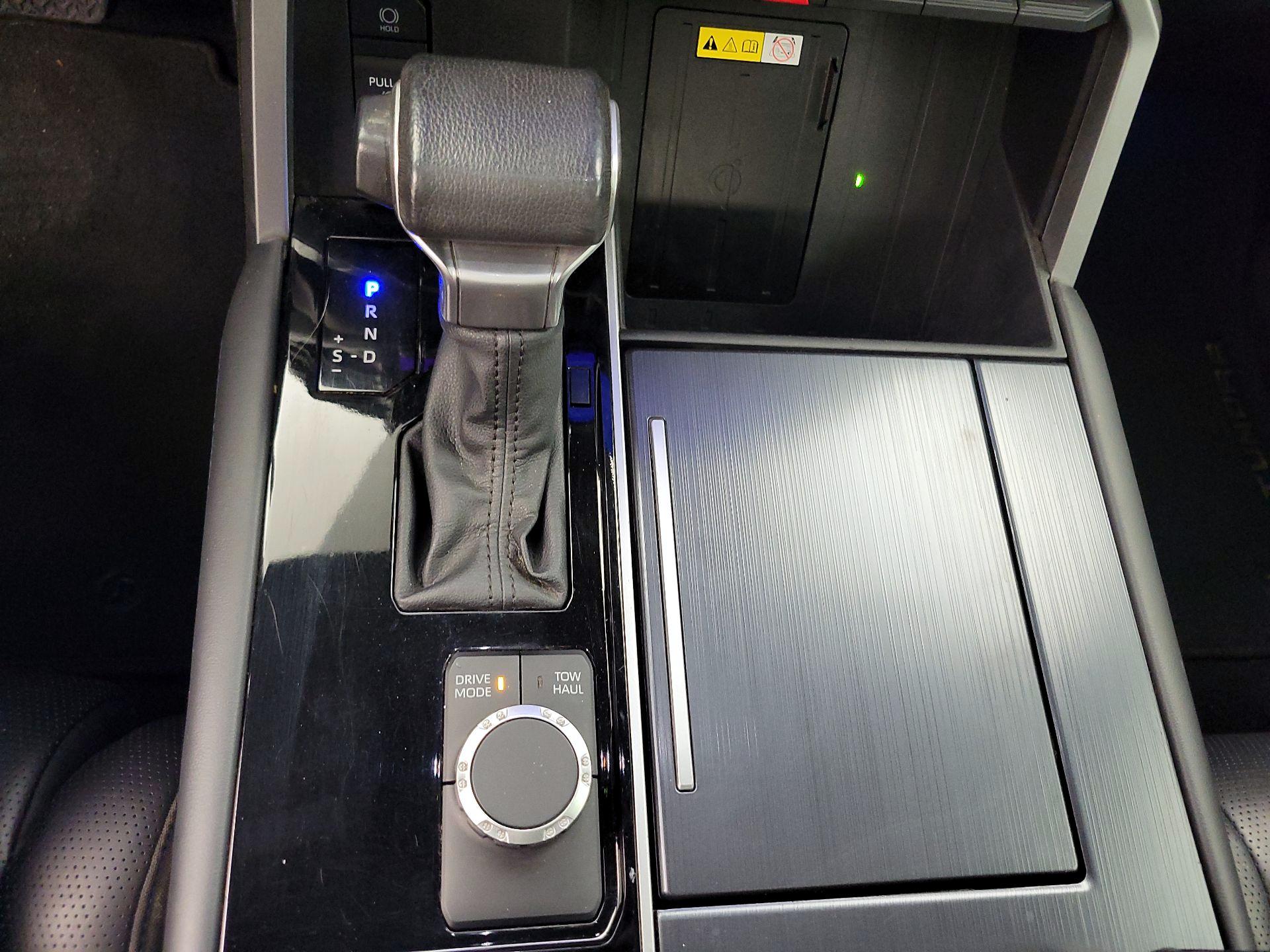 Thumbnail: 2023 Toyota Tundra - 17