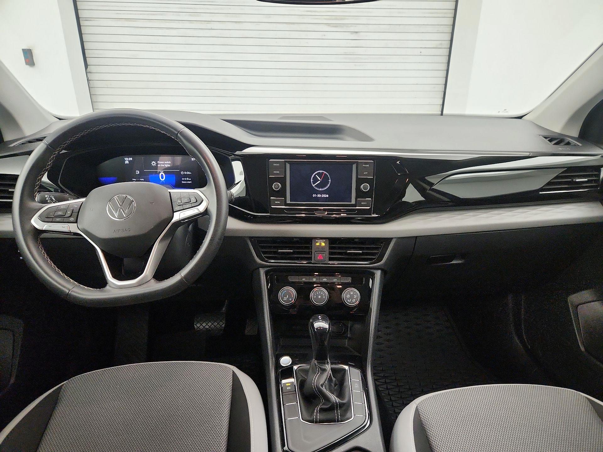 Thumbnail: 2023 Volkswagen Taos - 8