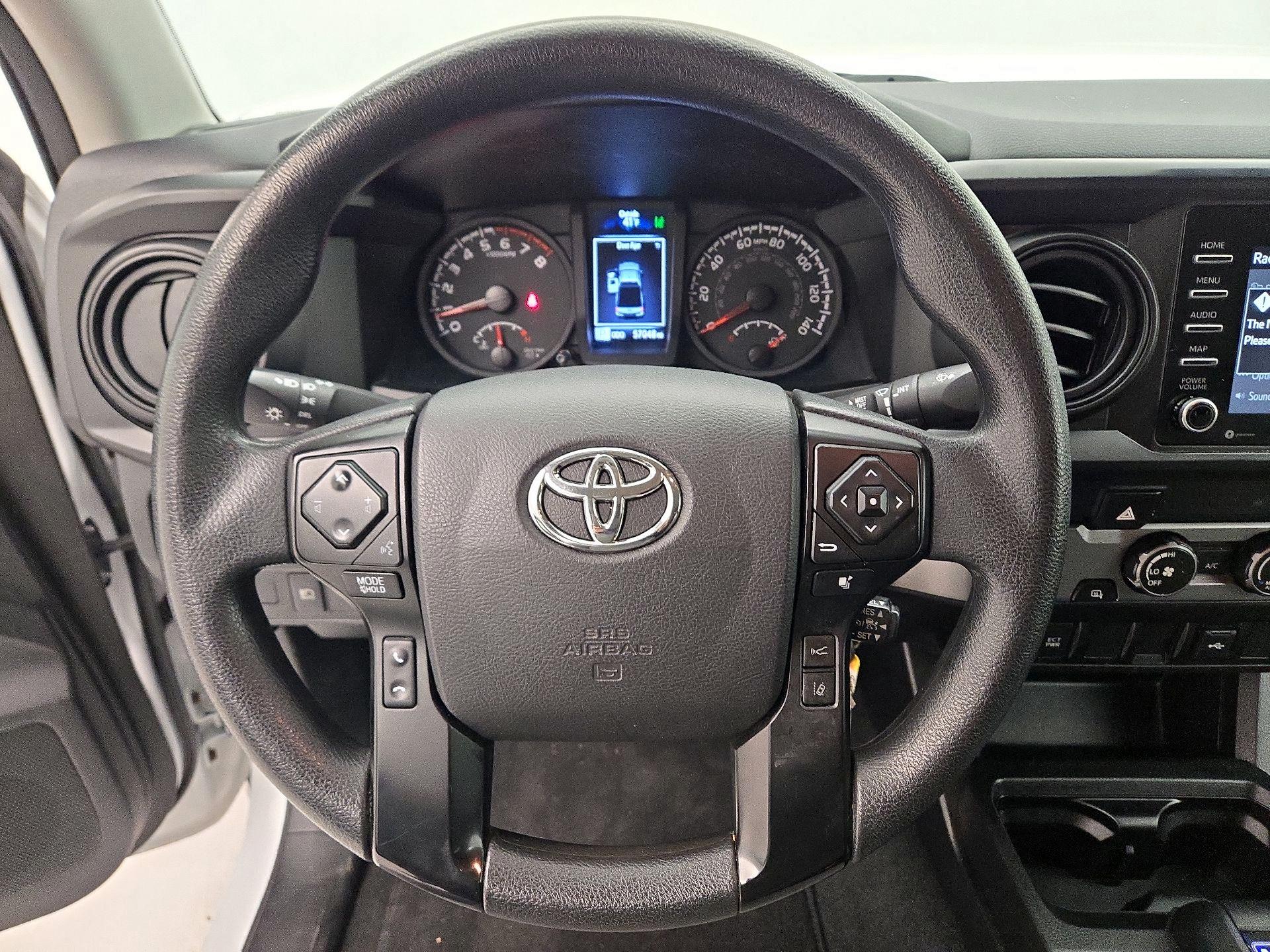 Thumbnail: 2021 Toyota Tacoma - 10