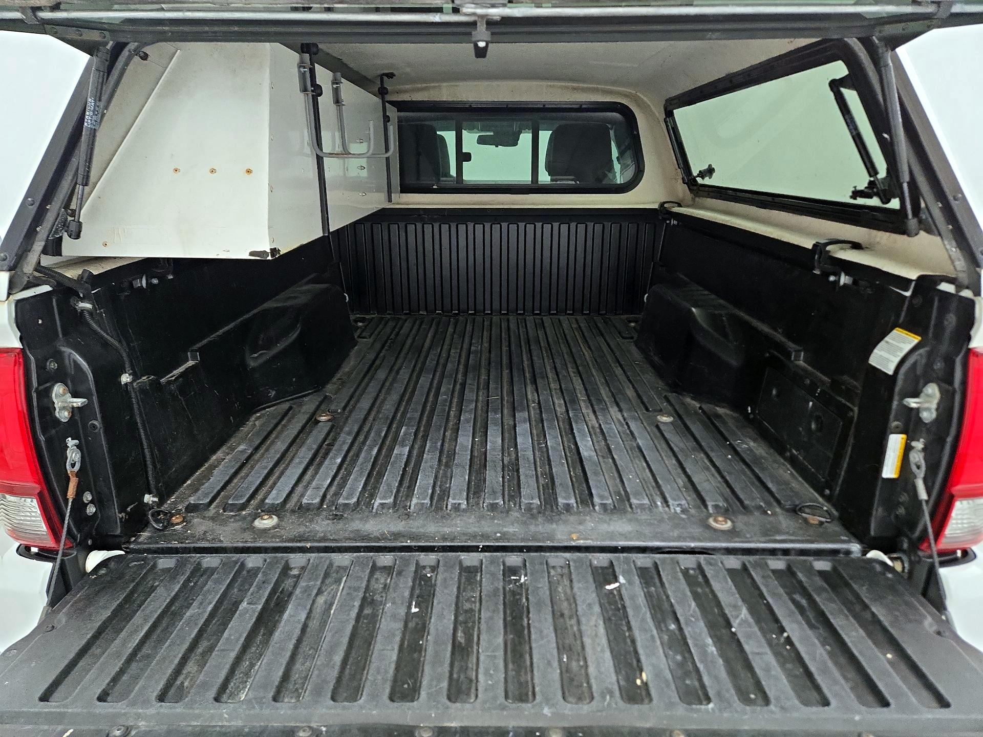 Thumbnail: 2021 Toyota Tacoma - 20