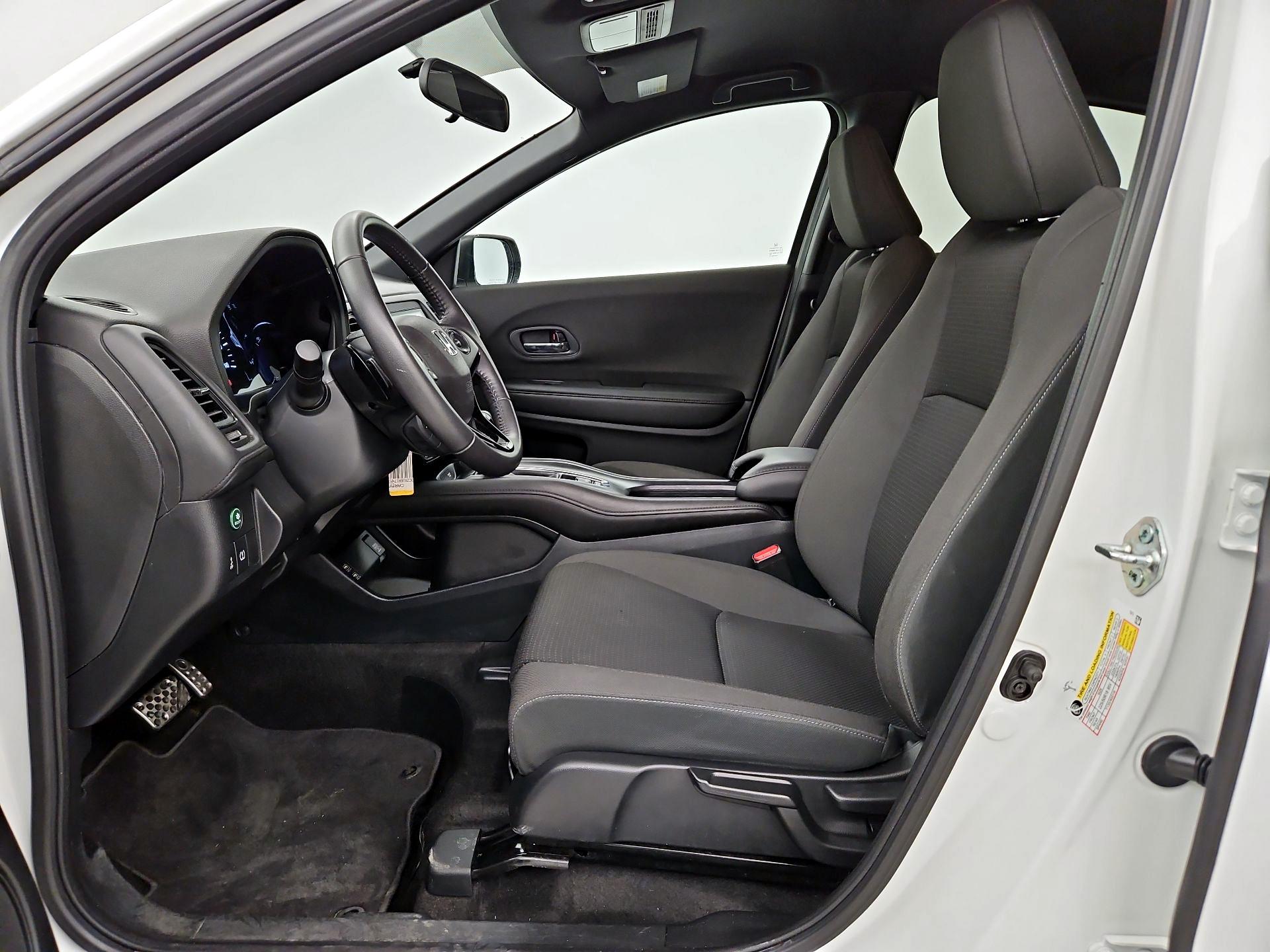 Thumbnail: 2022 Honda HR-V - 11