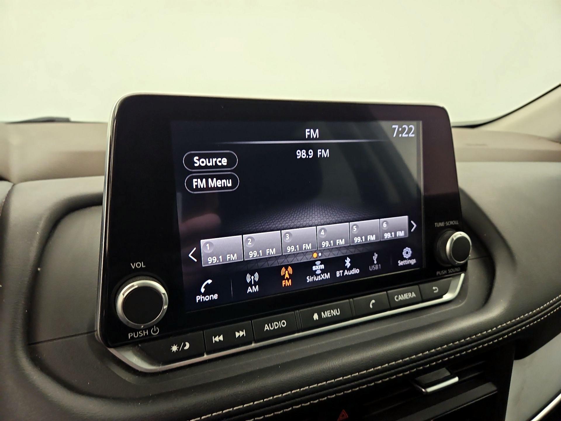 Thumbnail: 2023 Nissan Rogue - 15