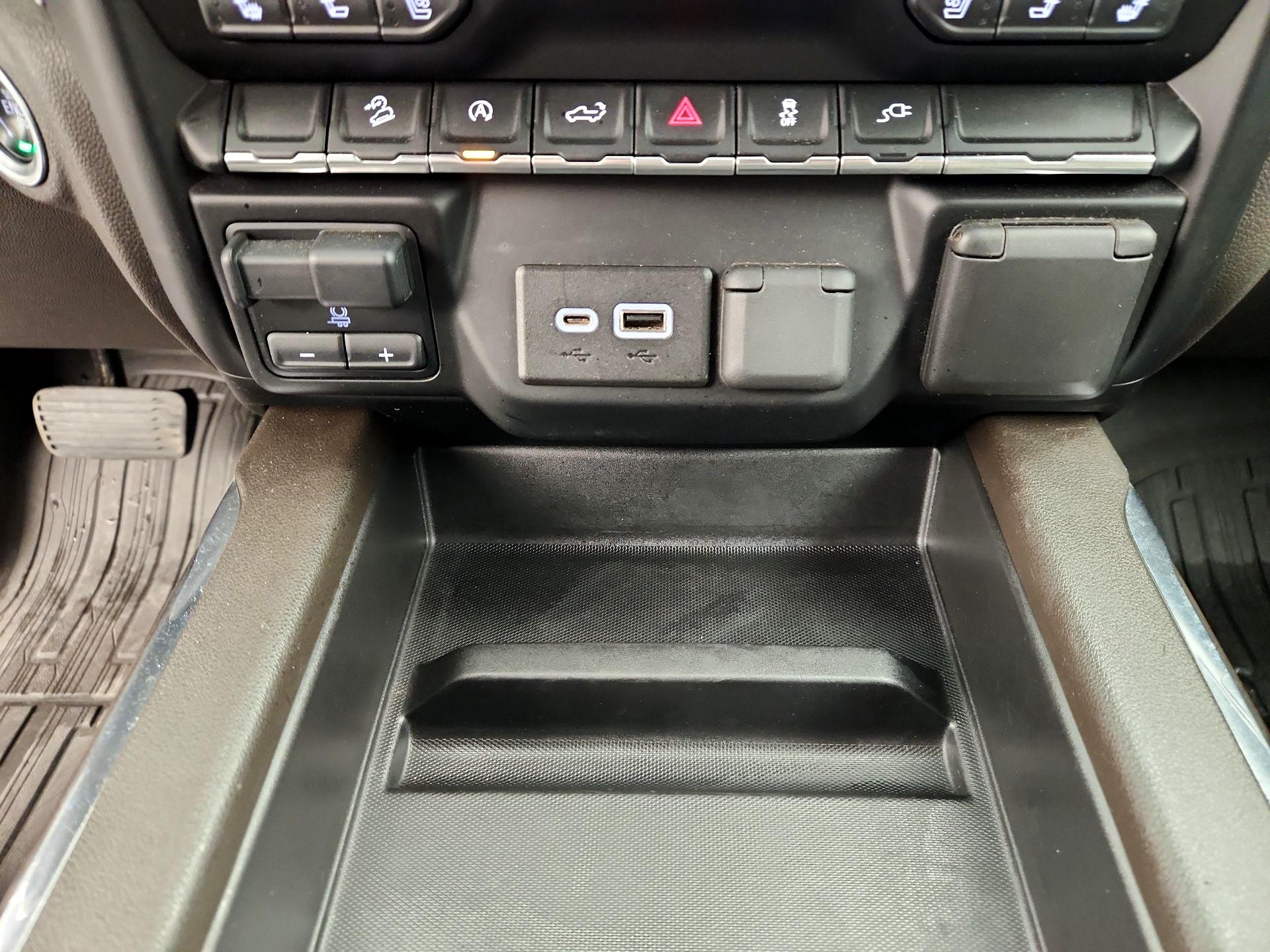 Thumbnail: 2022 GMC Sierra 1500 - 18