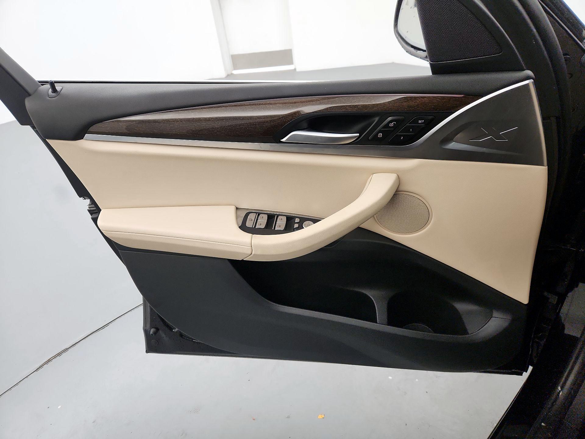 Thumbnail: 2022 BMW X3 - 12