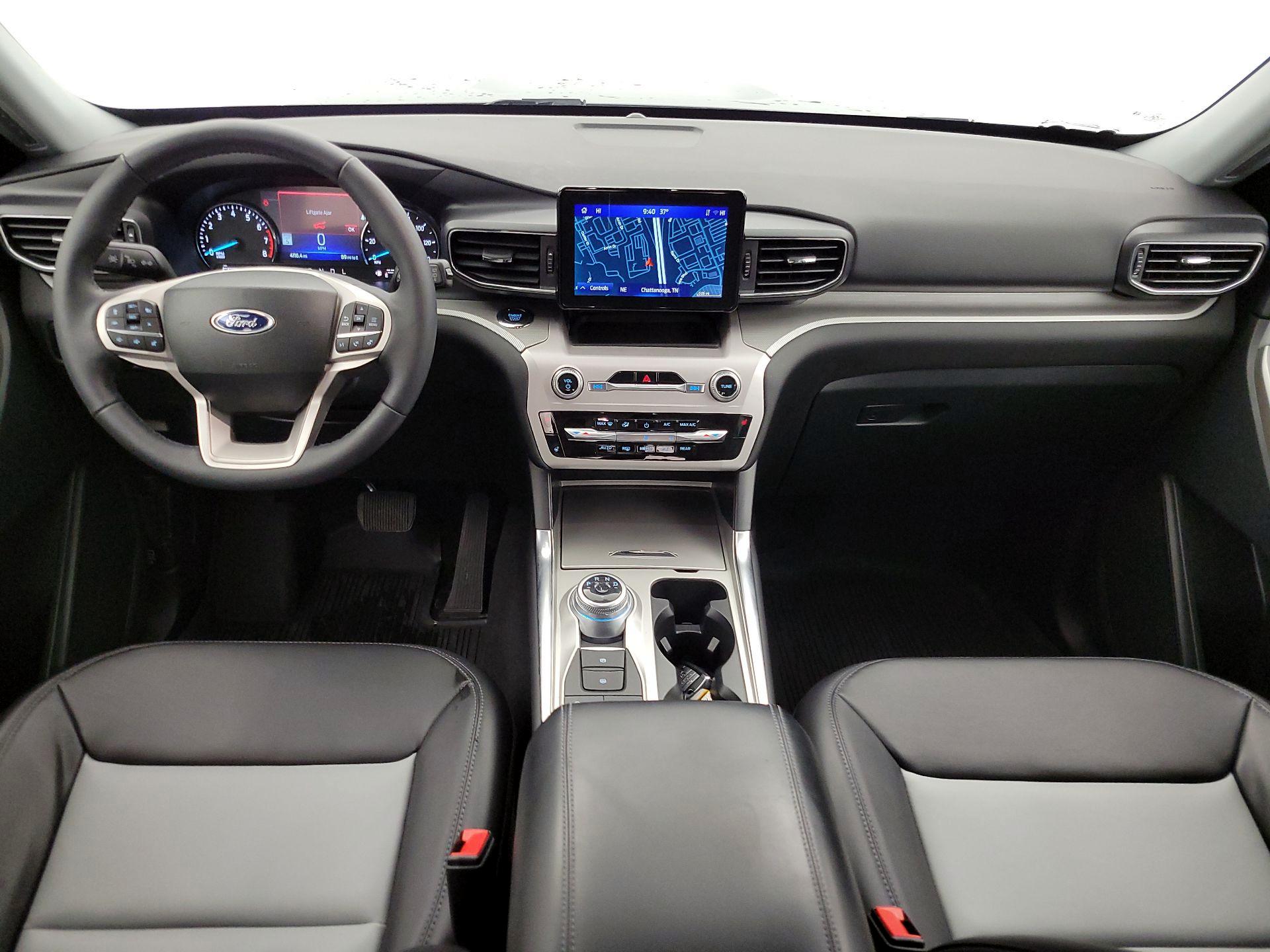 Thumbnail: 2023 Ford Explorer - 9