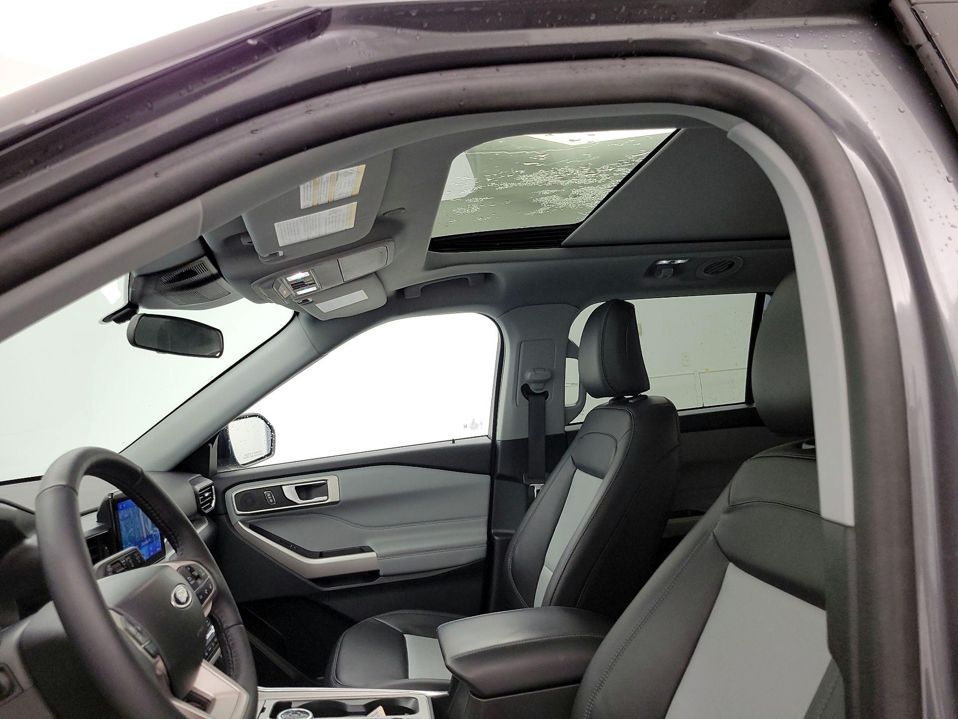 Thumbnail: 2023 Ford Explorer - 20