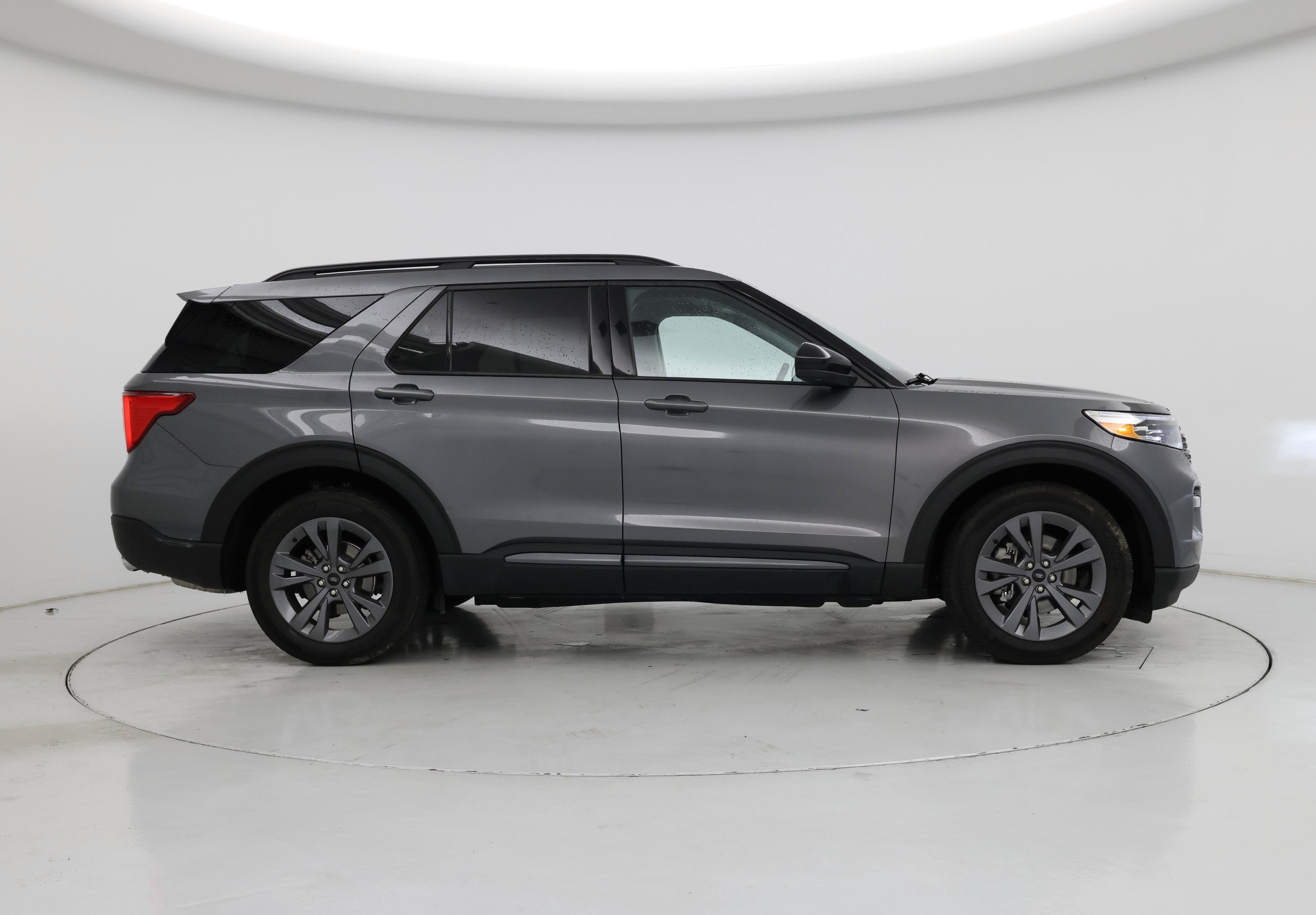 Thumbnail: 2023 Ford Explorer - 7