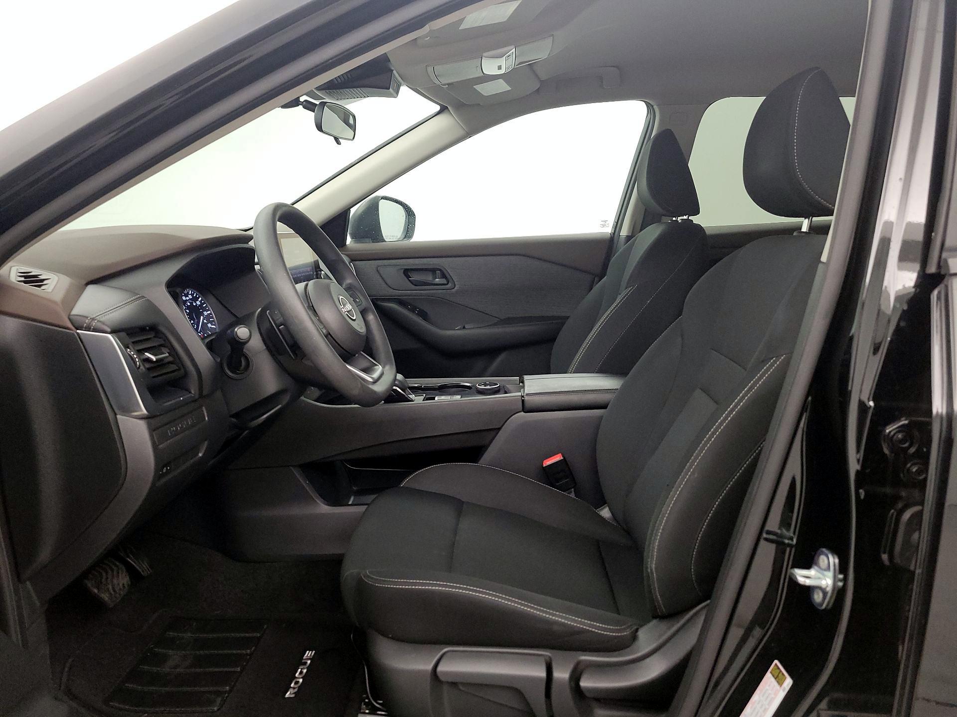 Thumbnail: 2023 Nissan Rogue - 11