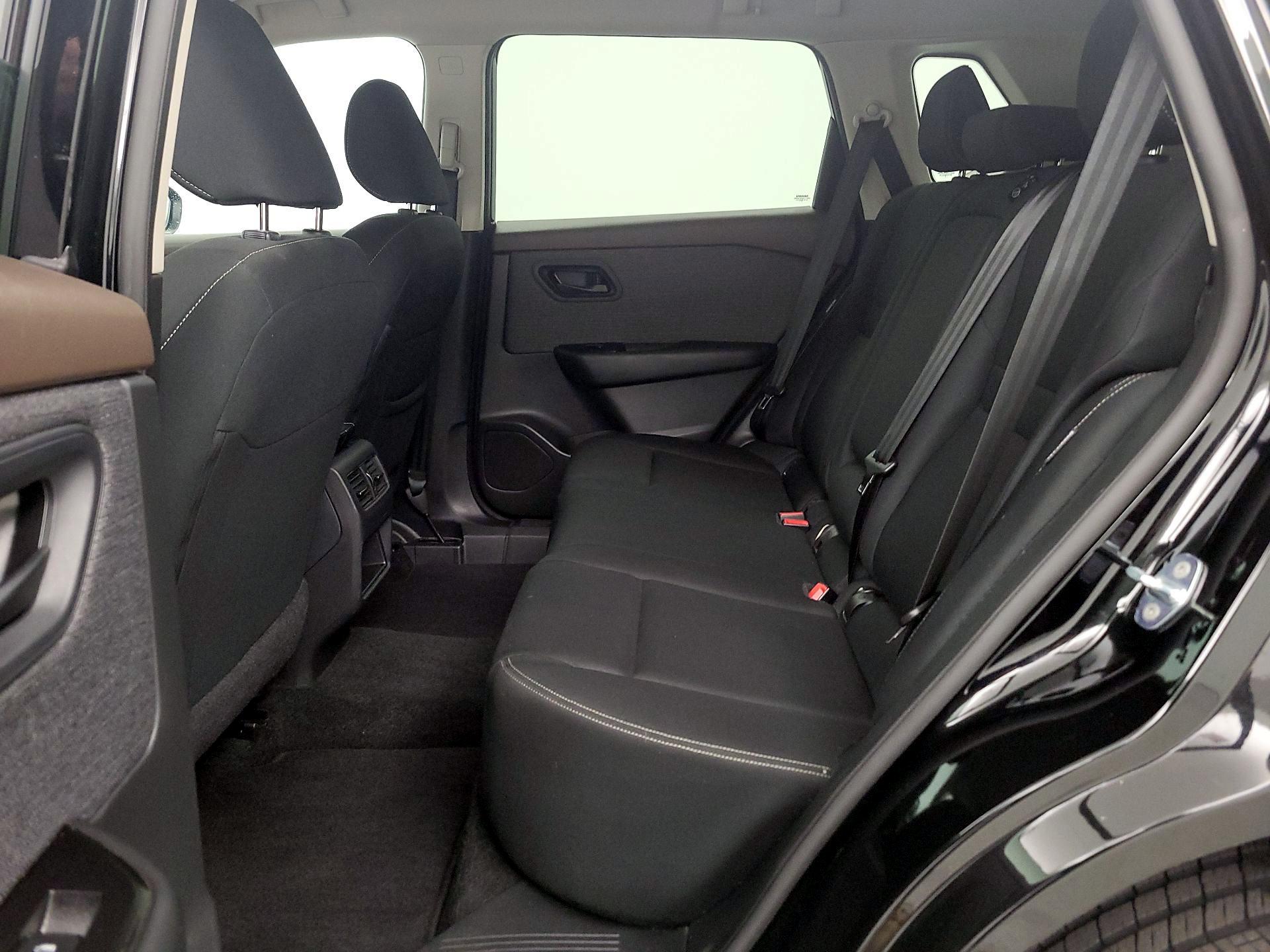 Thumbnail: 2023 Nissan Rogue - 19