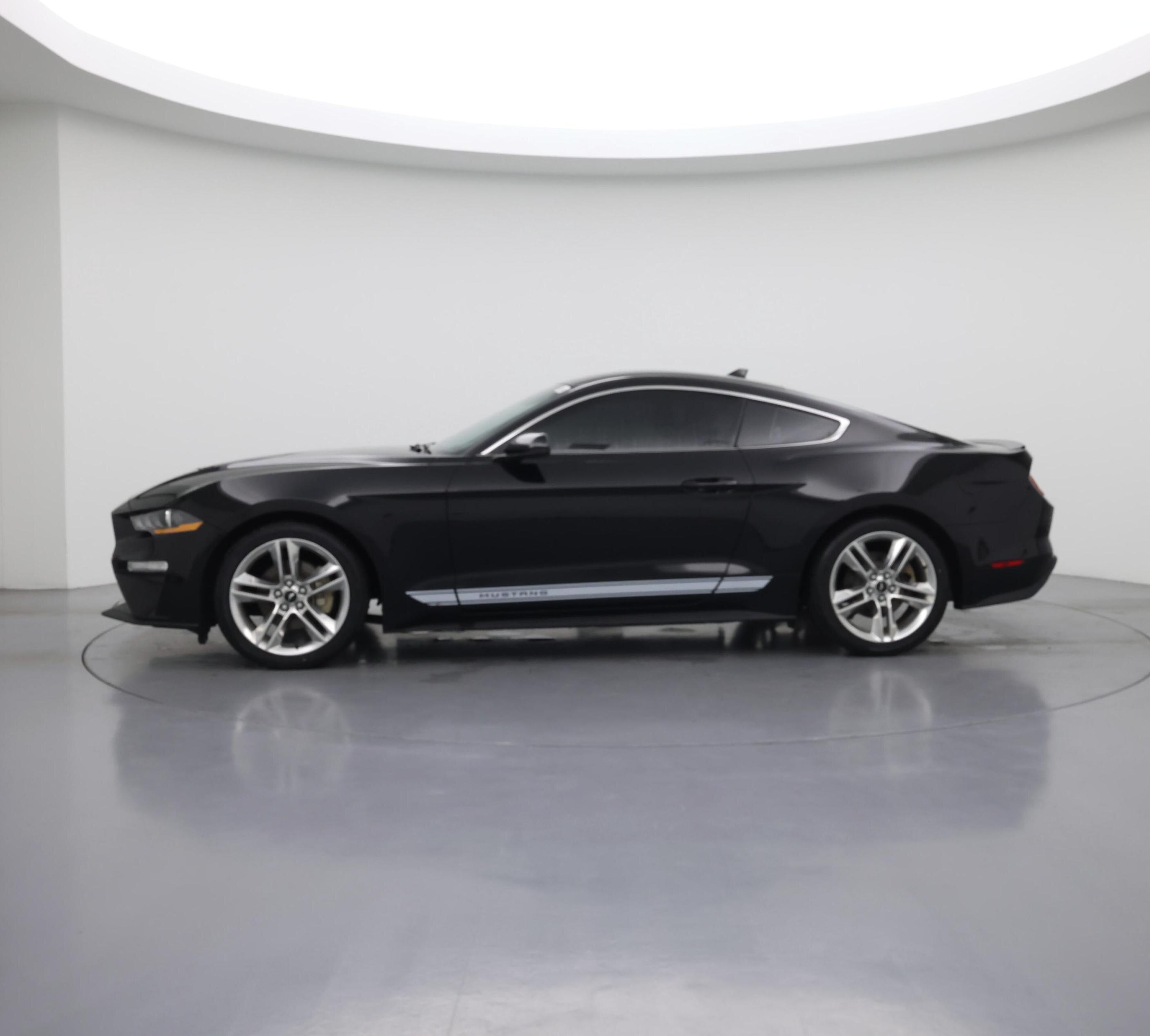 Thumbnail: 2020 Ford Mustang - 3