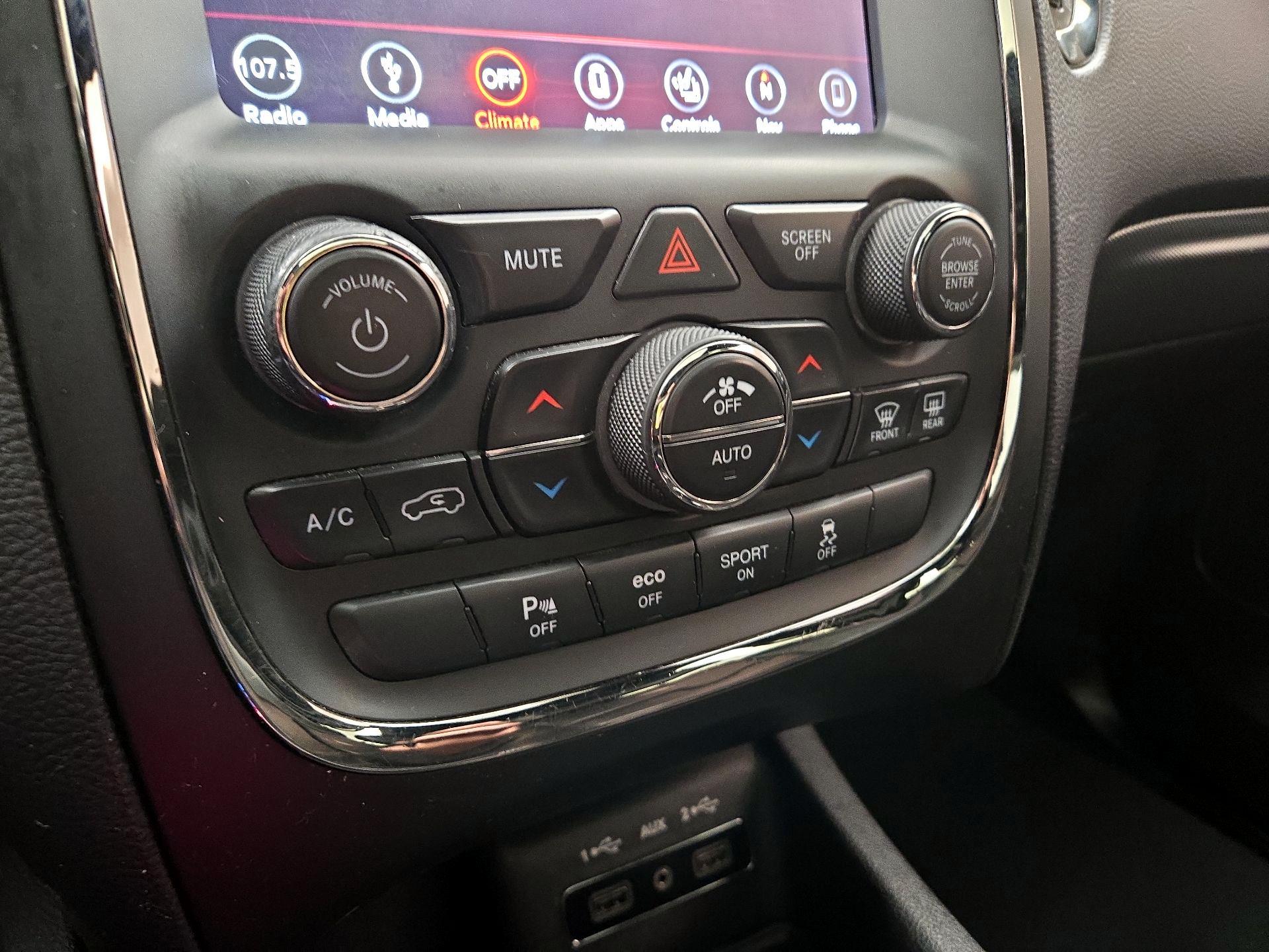 Thumbnail: 2019 Dodge Durango - 17